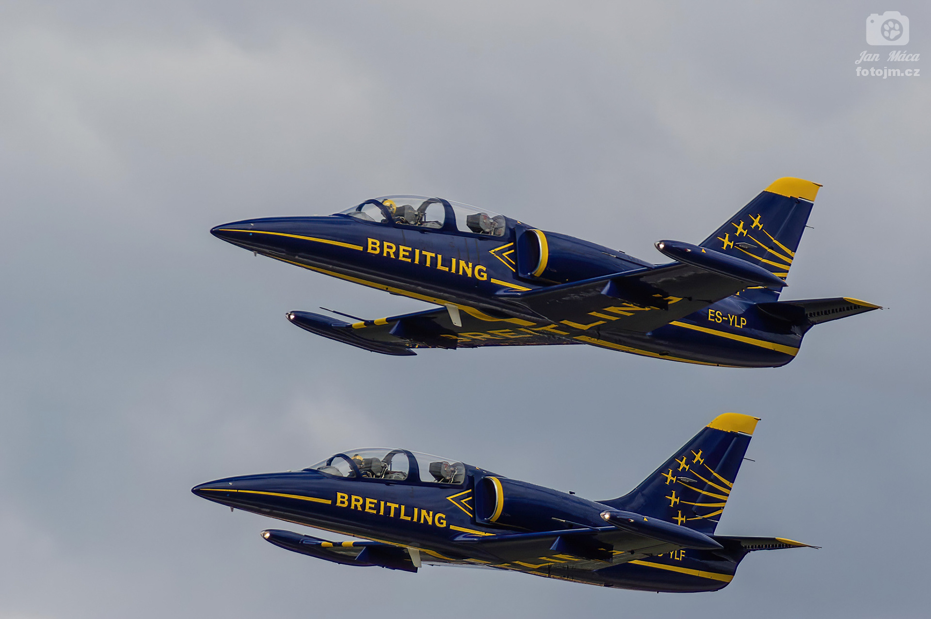 Aero L-39 Albatros - Breitling Jet Team