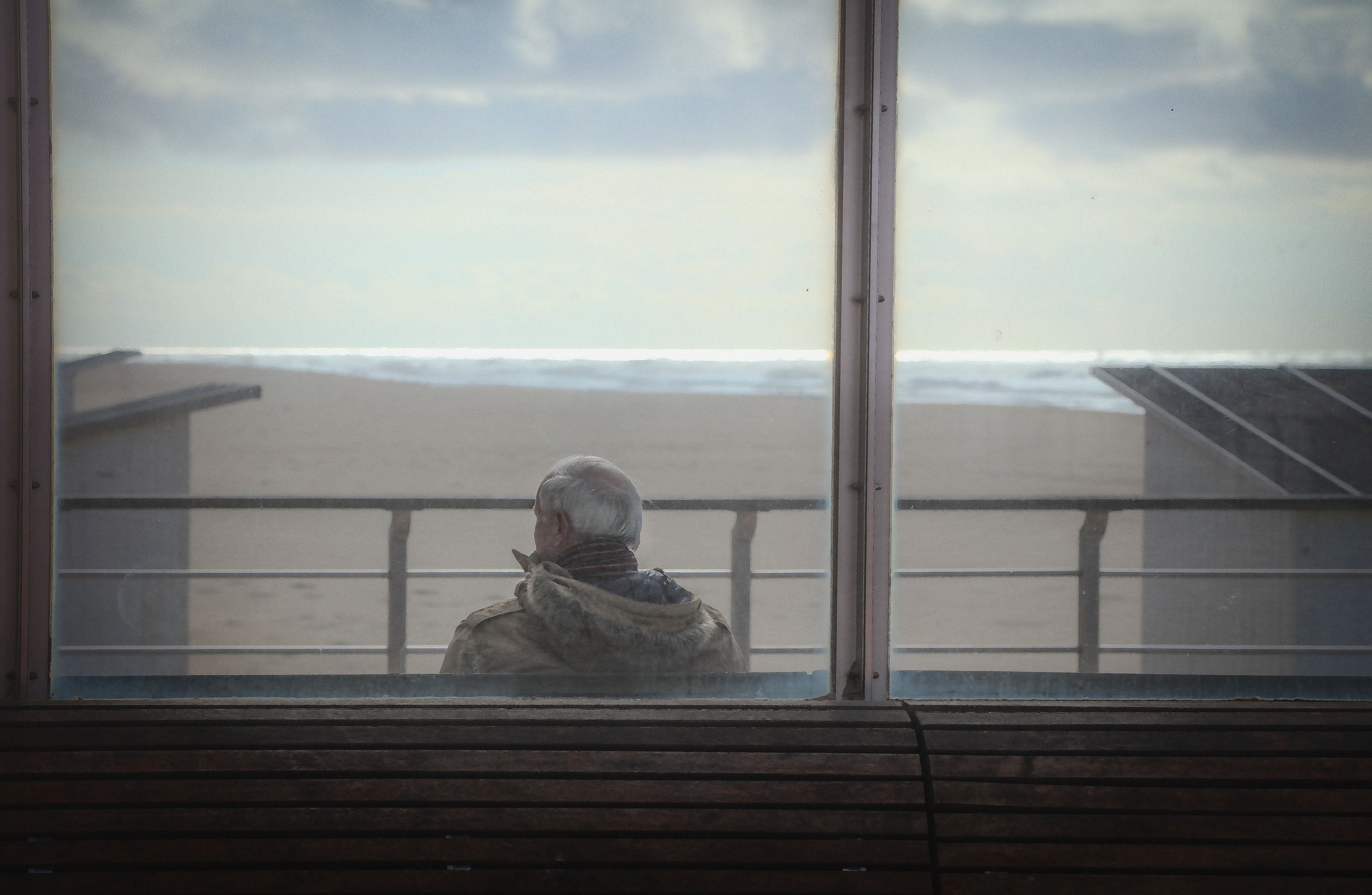 🇧🇪 And the Sea