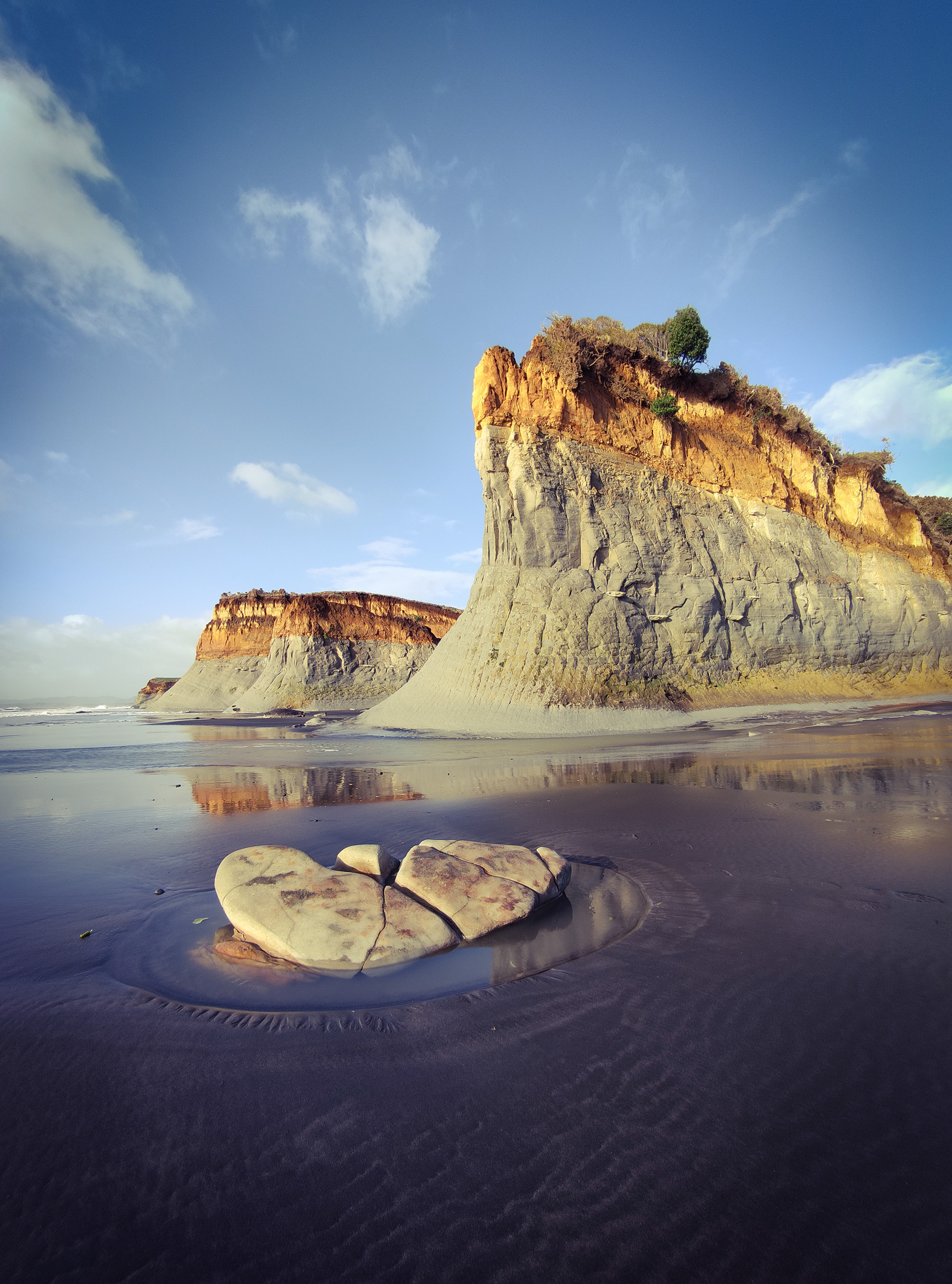 Onaero Bay, Taranaki - North Island