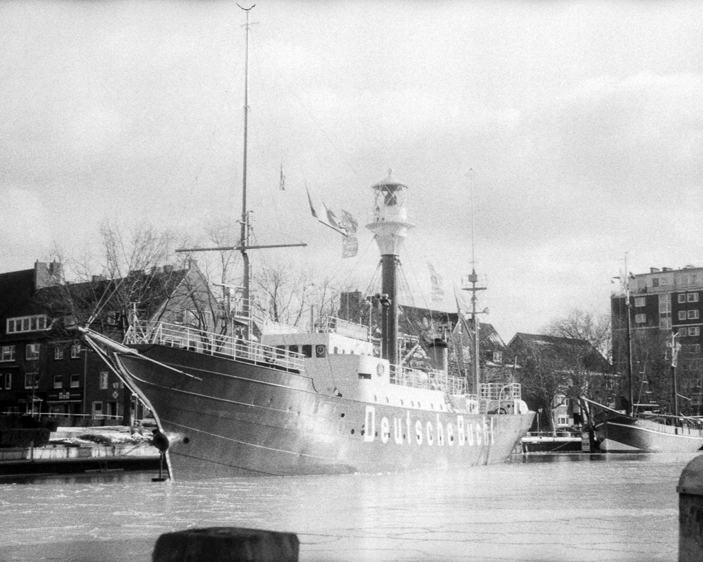 Feuerschiff Amrumbank in Emden - Kodak Retina Typ 119, Fomapan 100