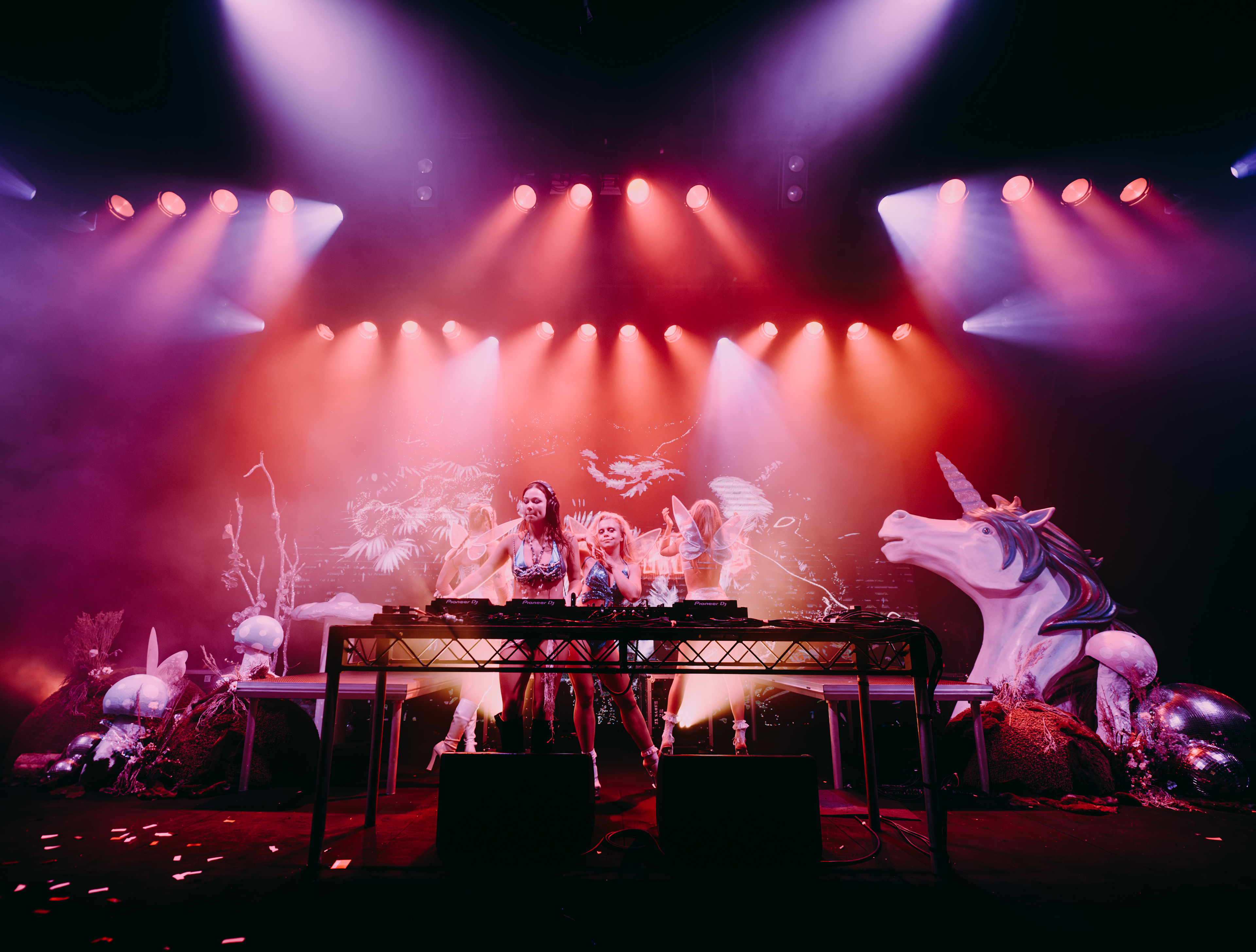 GIRLTHING x MARDI GRAS