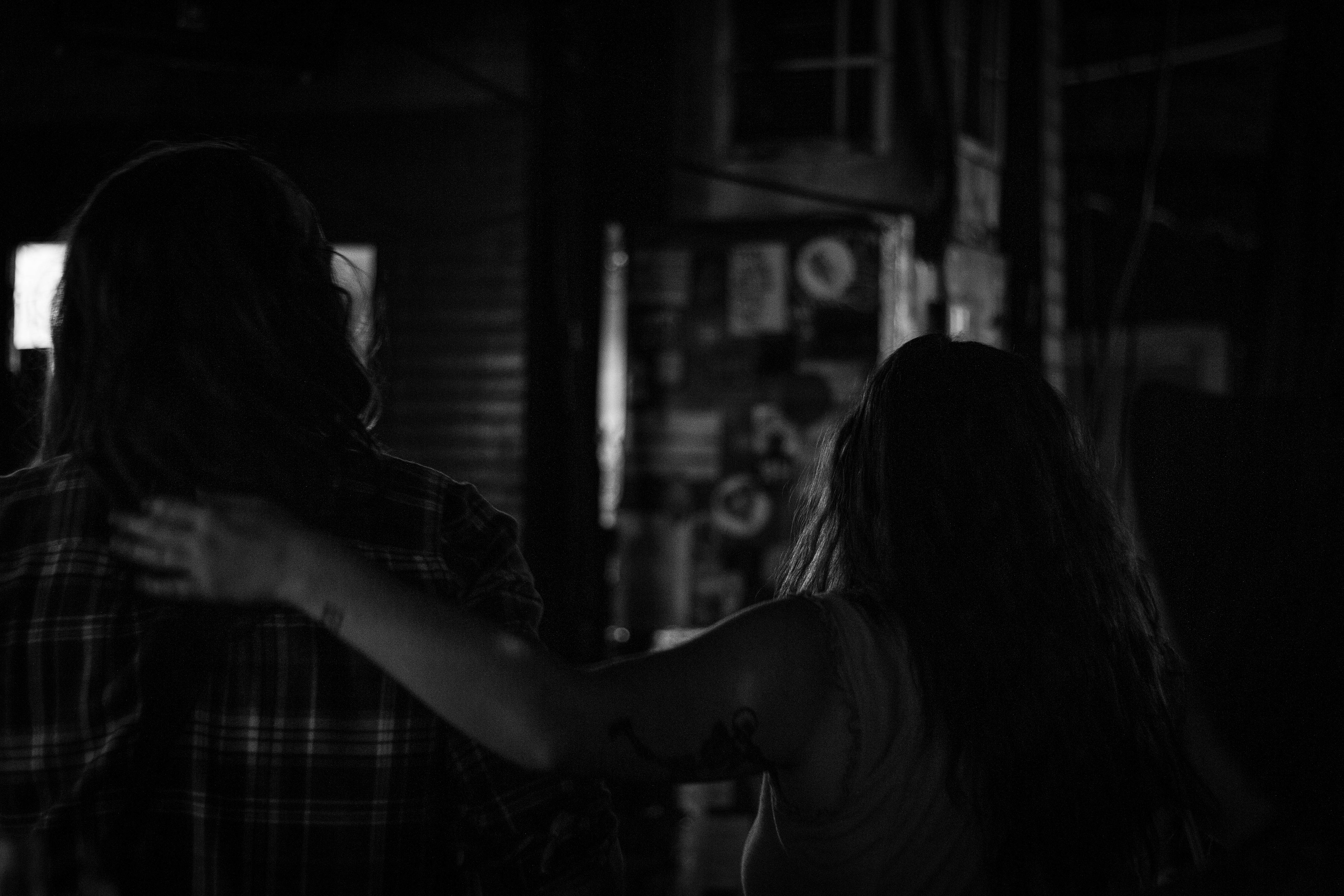 Champagne Girl at Banks Street Bar