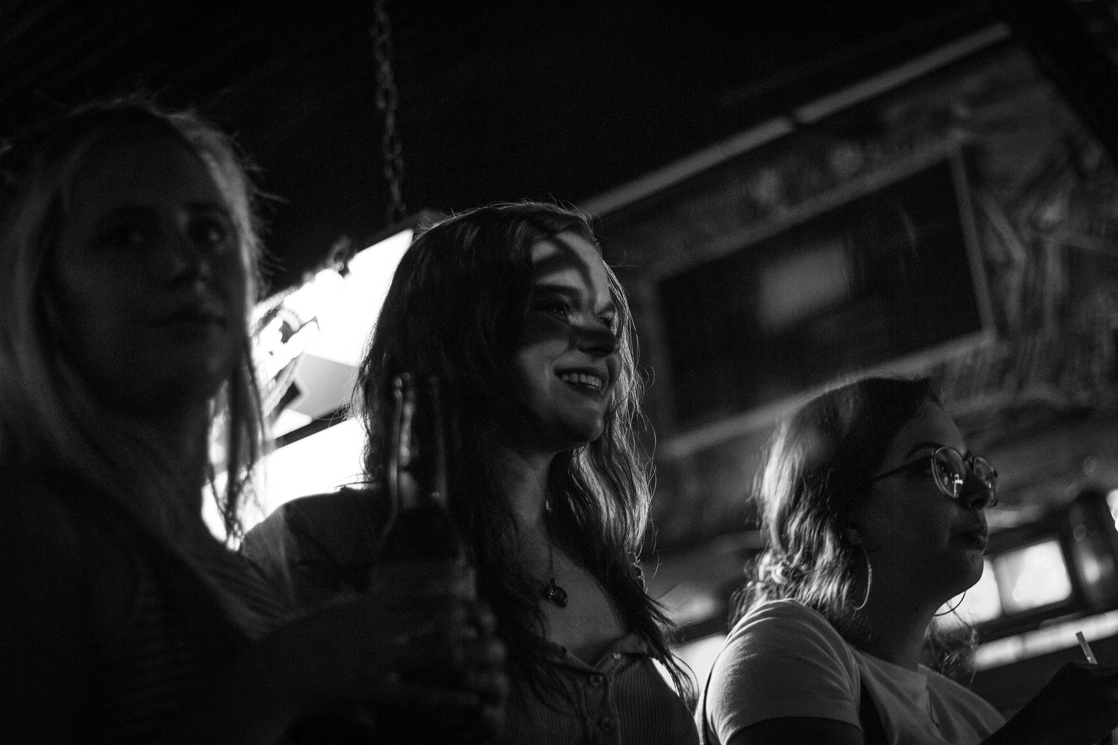 Champagne Girl at Banks Street Bar