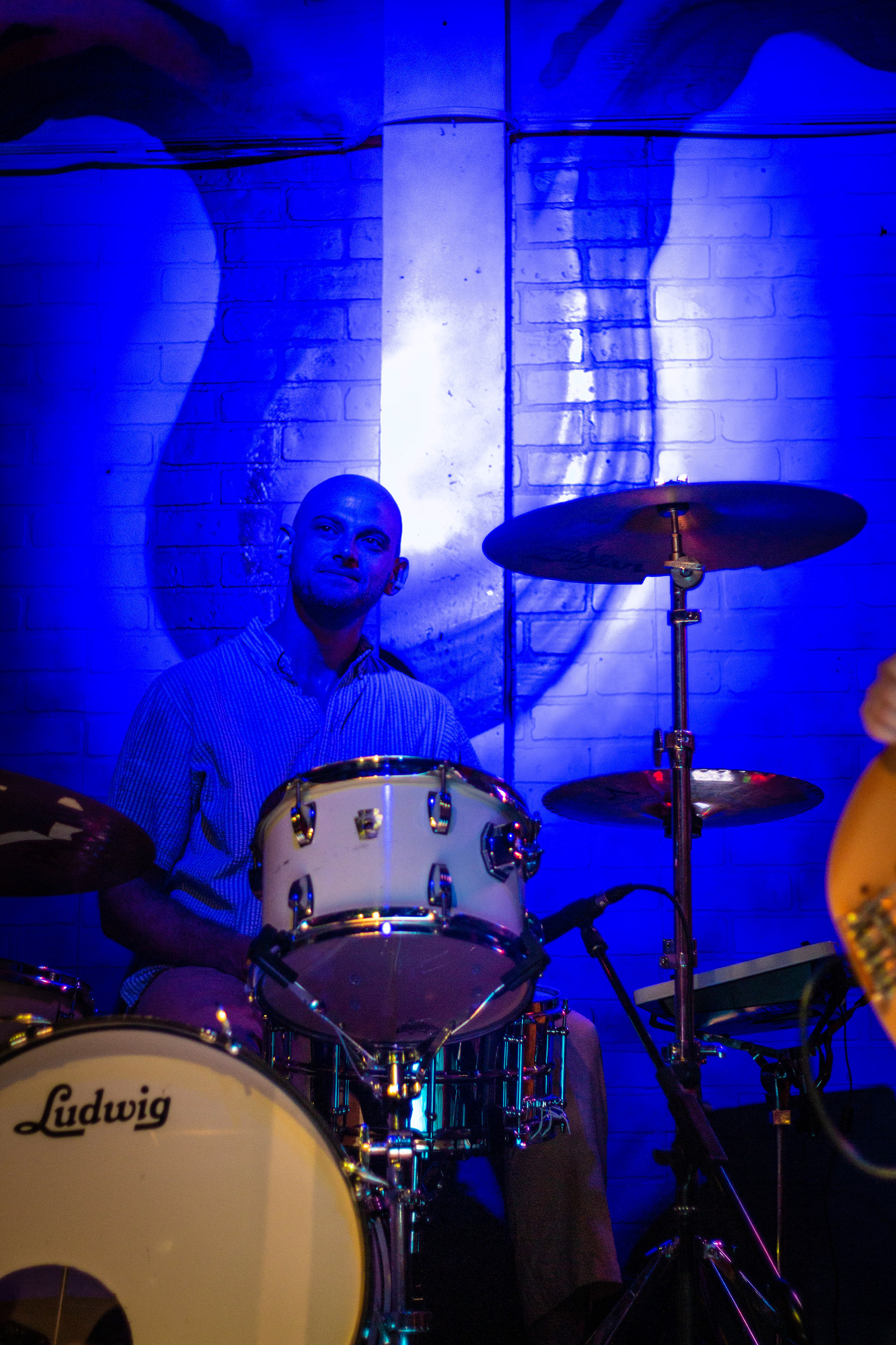 Champagne Girl at Banks Street Bar
