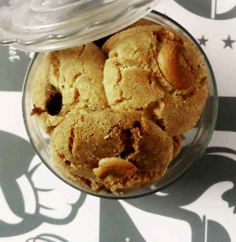 Cashew Naan Khatai 