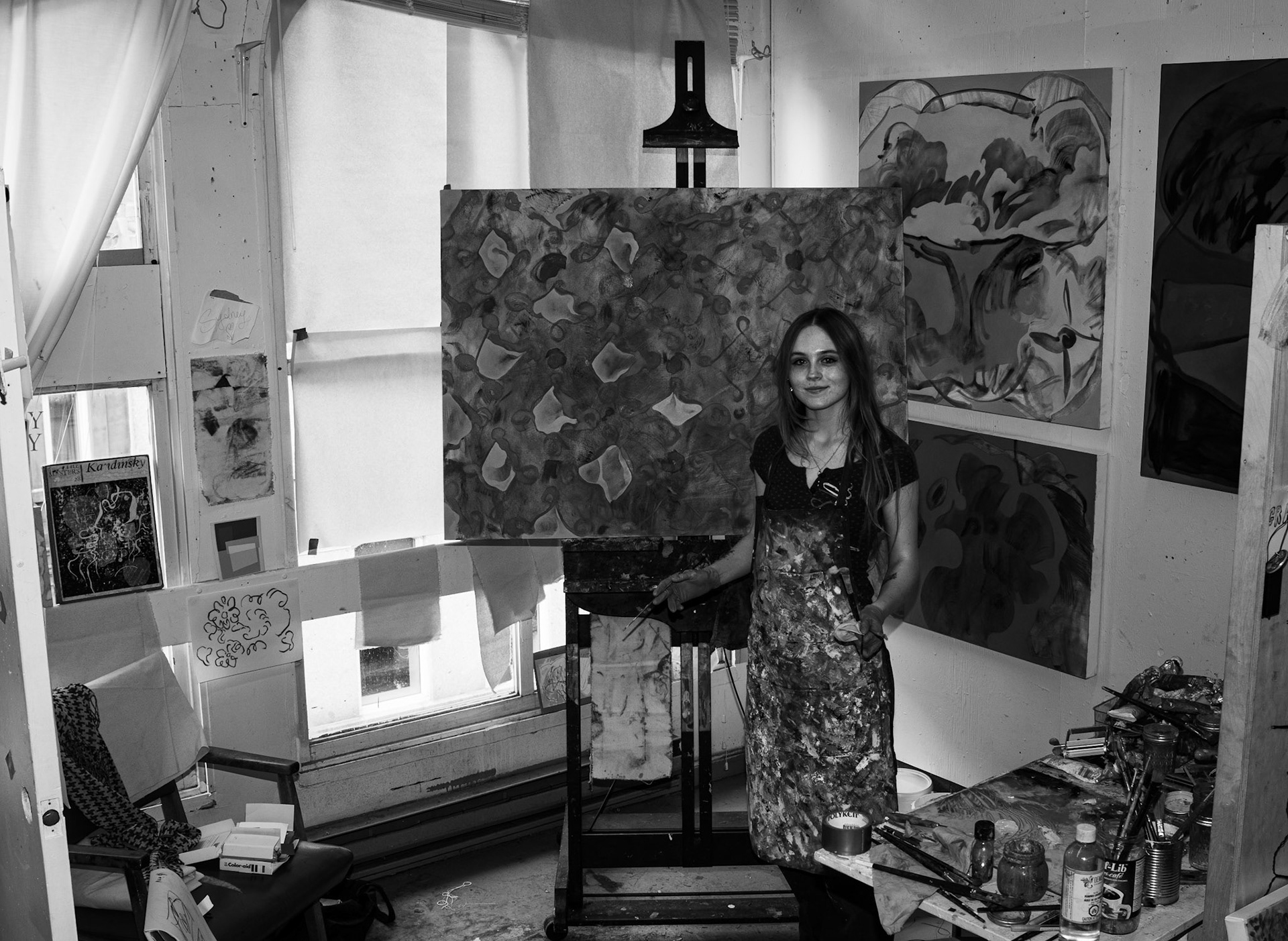 Sydney Currie - Studio