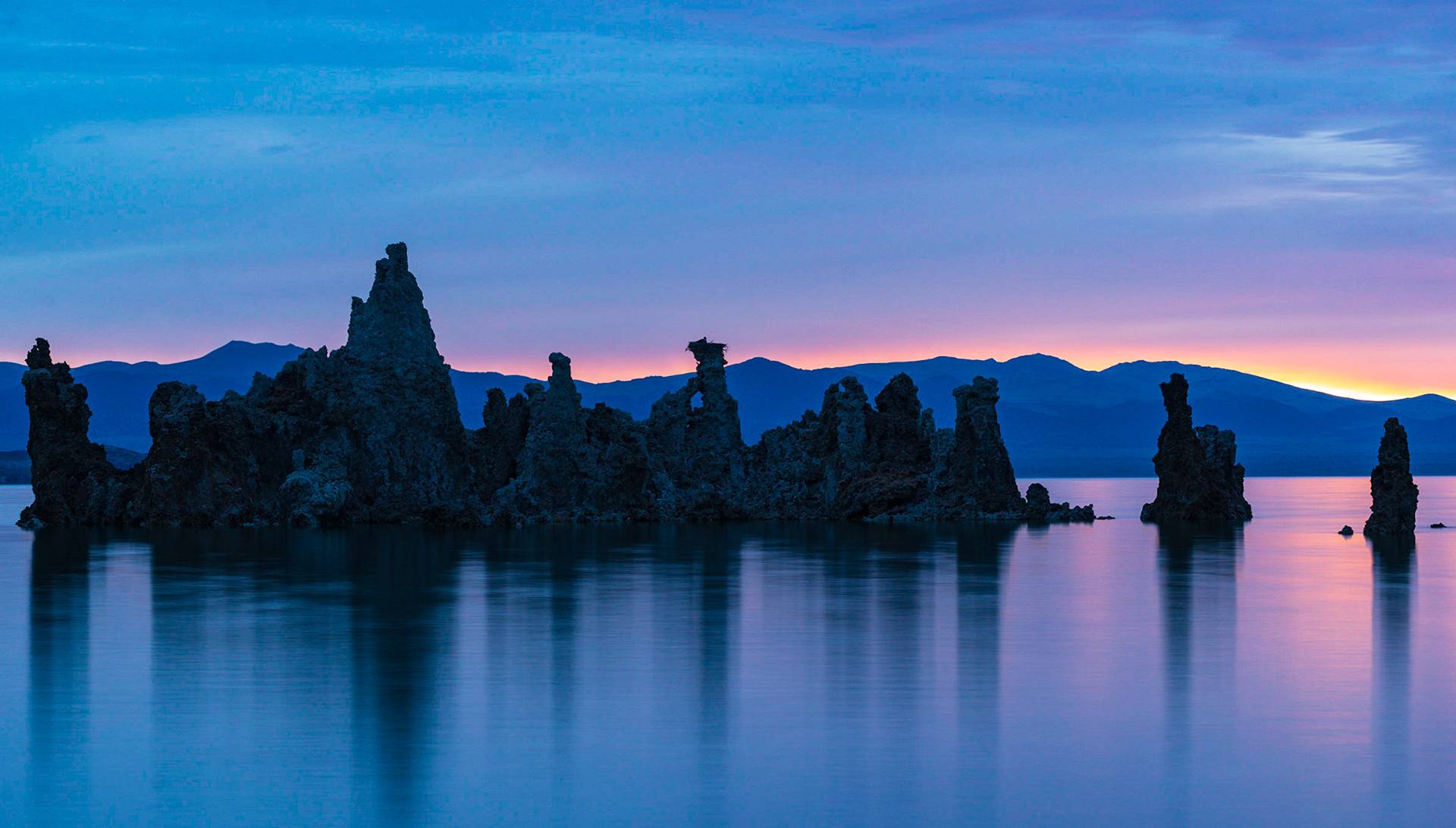 Mono Lake Sunrise, 2018