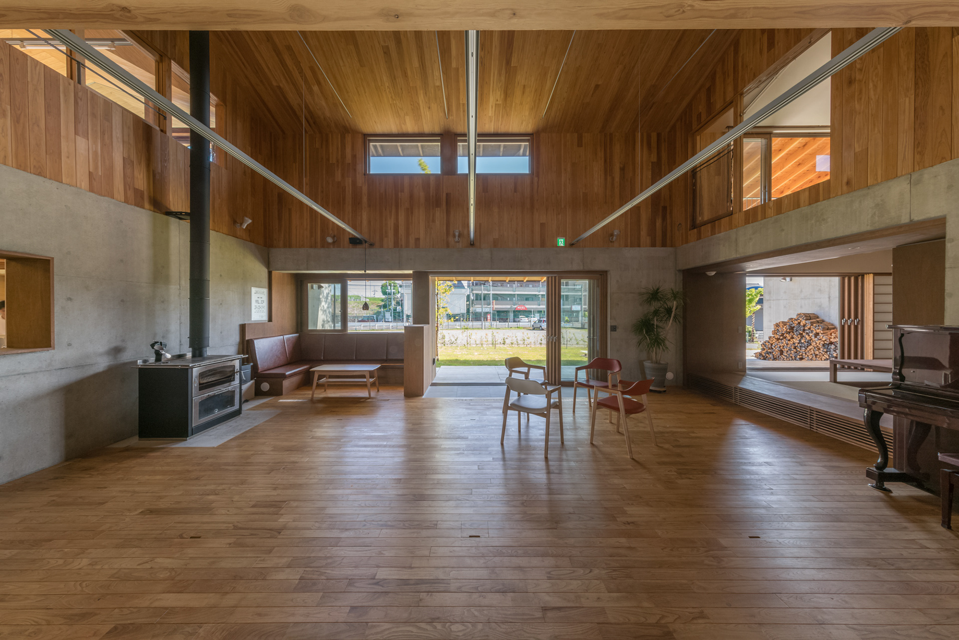 kagayaki lodge (2017) photo by Hiroshi Tanigawa