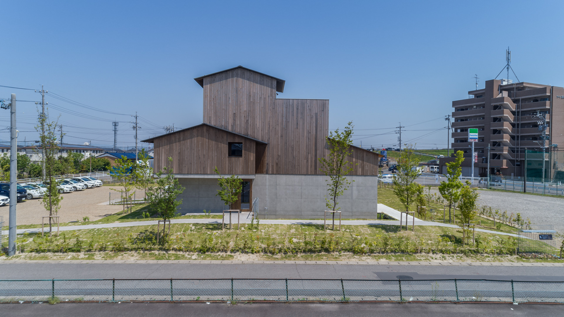 kagayaki lodge (2017) photo by Hiroshi Tanigawa