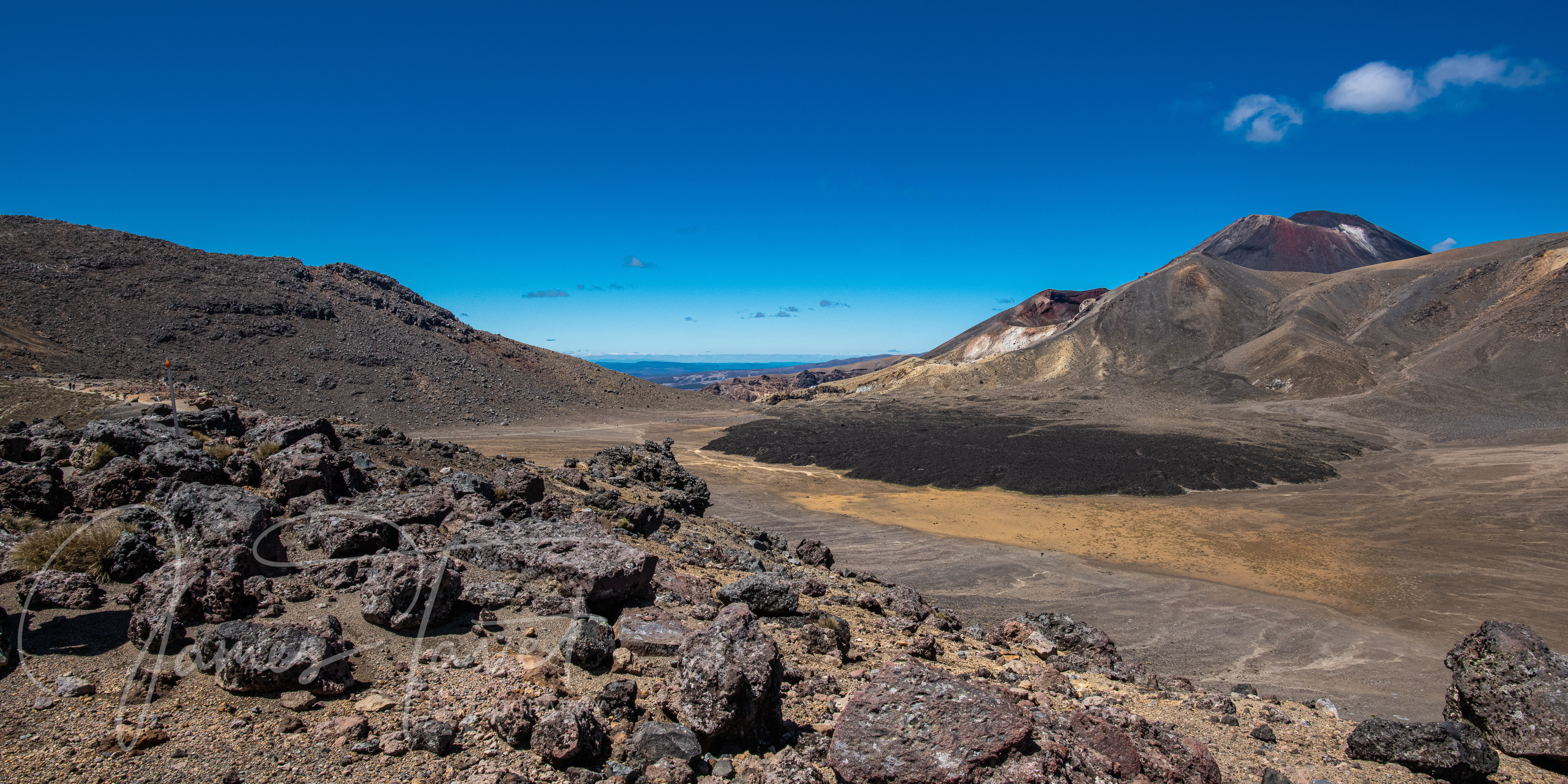 Tongariro Alpine Crossing - Tongariro National Park