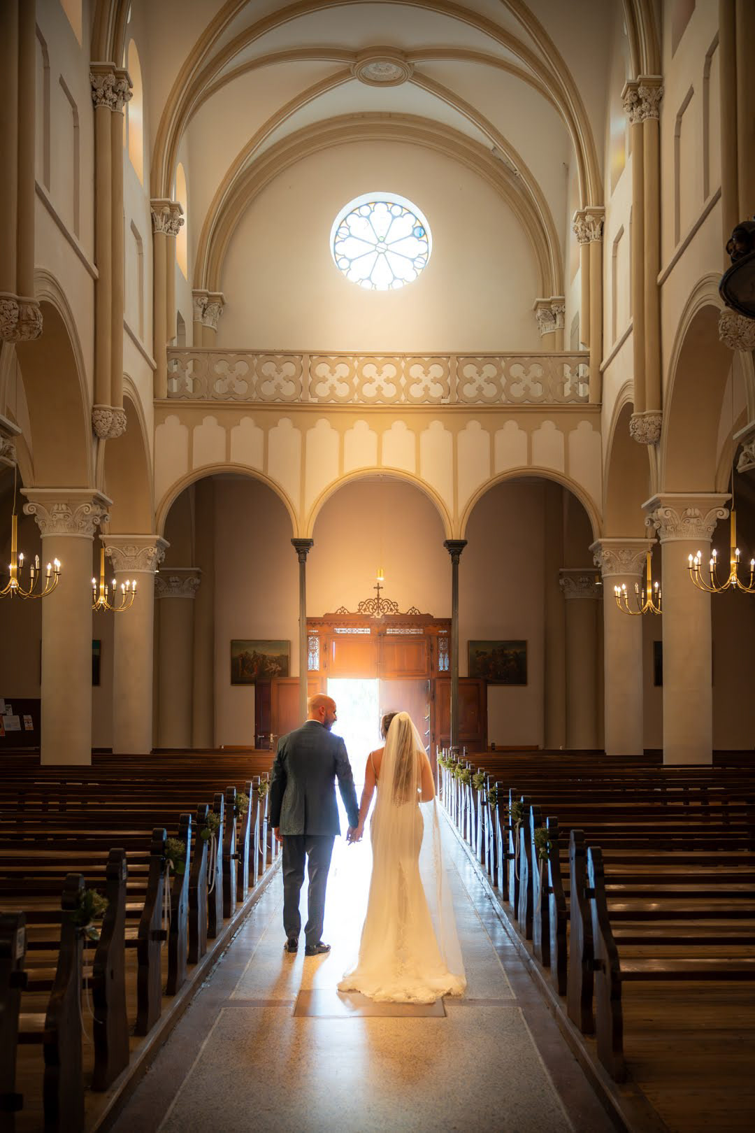 Mes mariés à la sortie de l'église