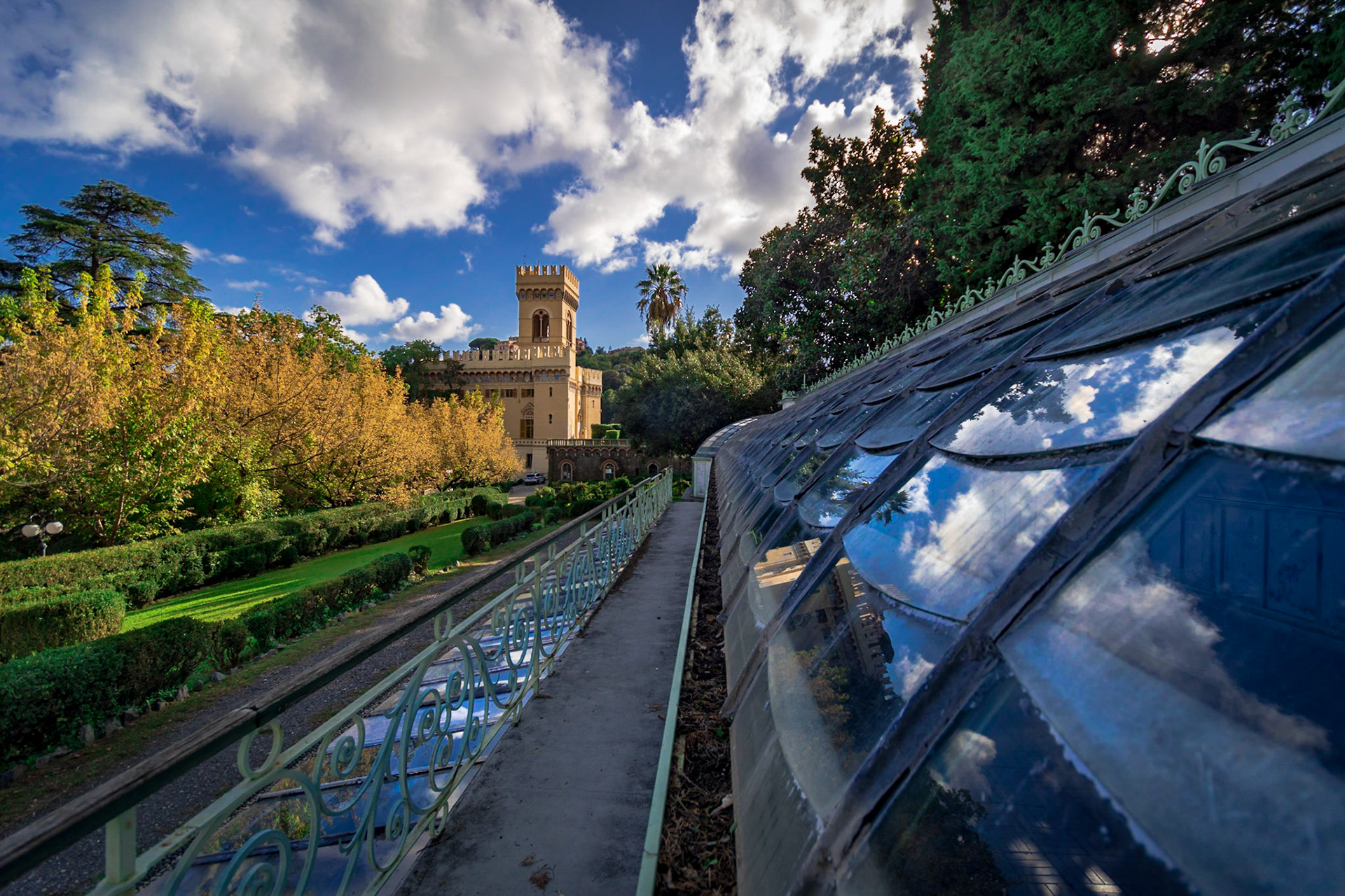 VILLA NEGROTTO CAMBIASO FROM THE GREENHOUSE