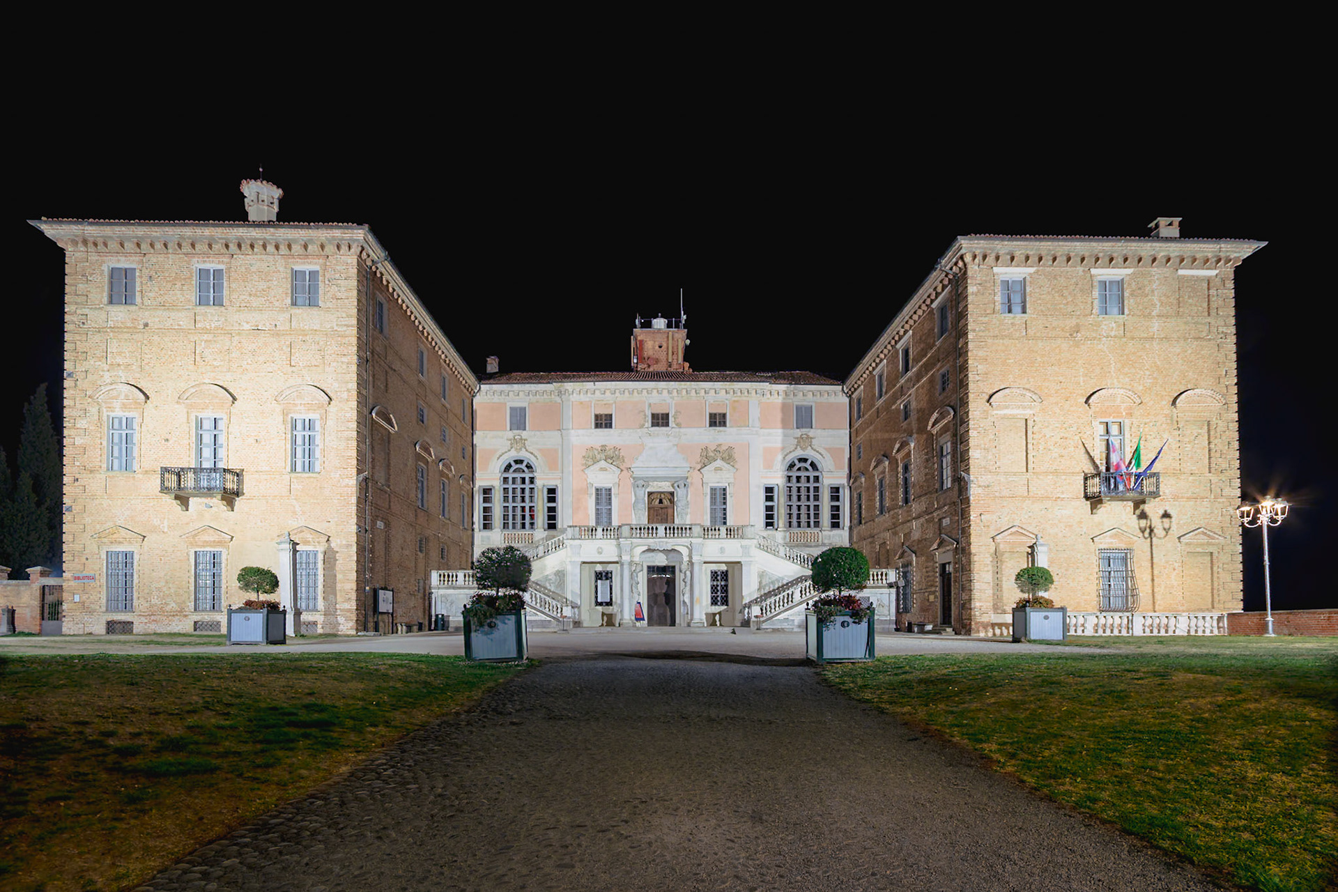 Il Castello di Govone.