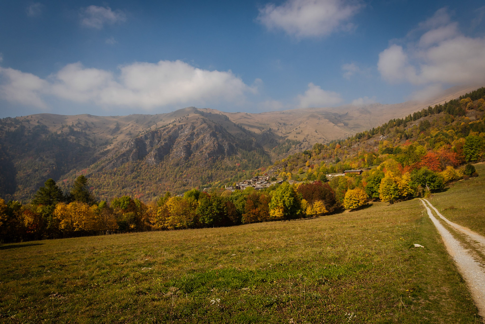 Santa Maria di Morinesio e la sua valle