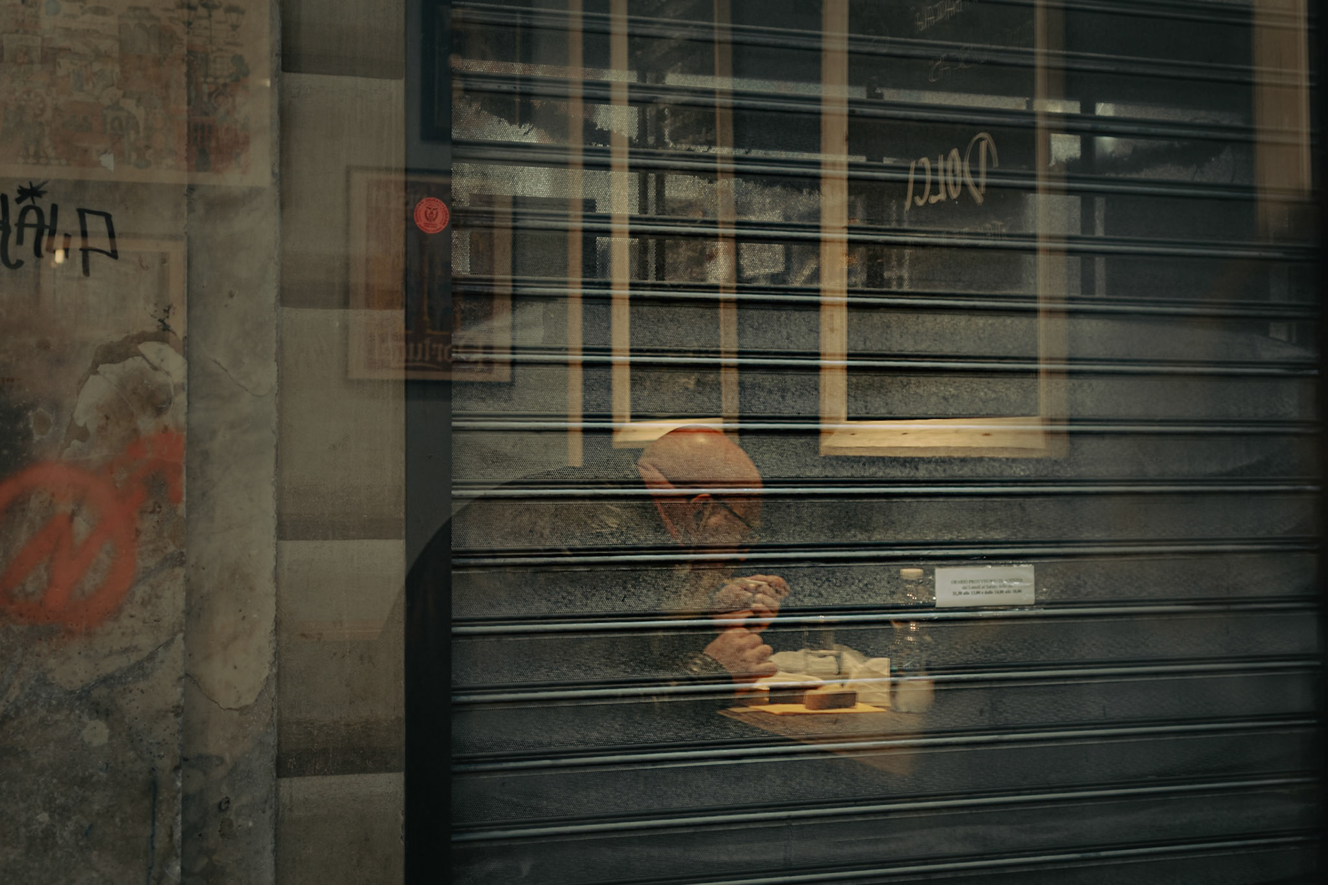 Reflections in the vicoli