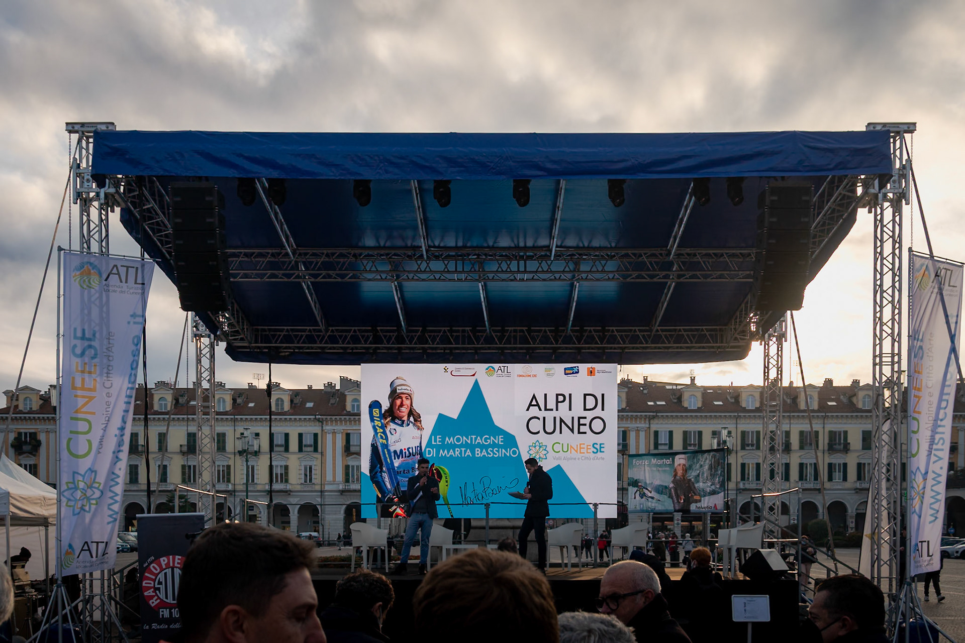 Sci in Piazza.
