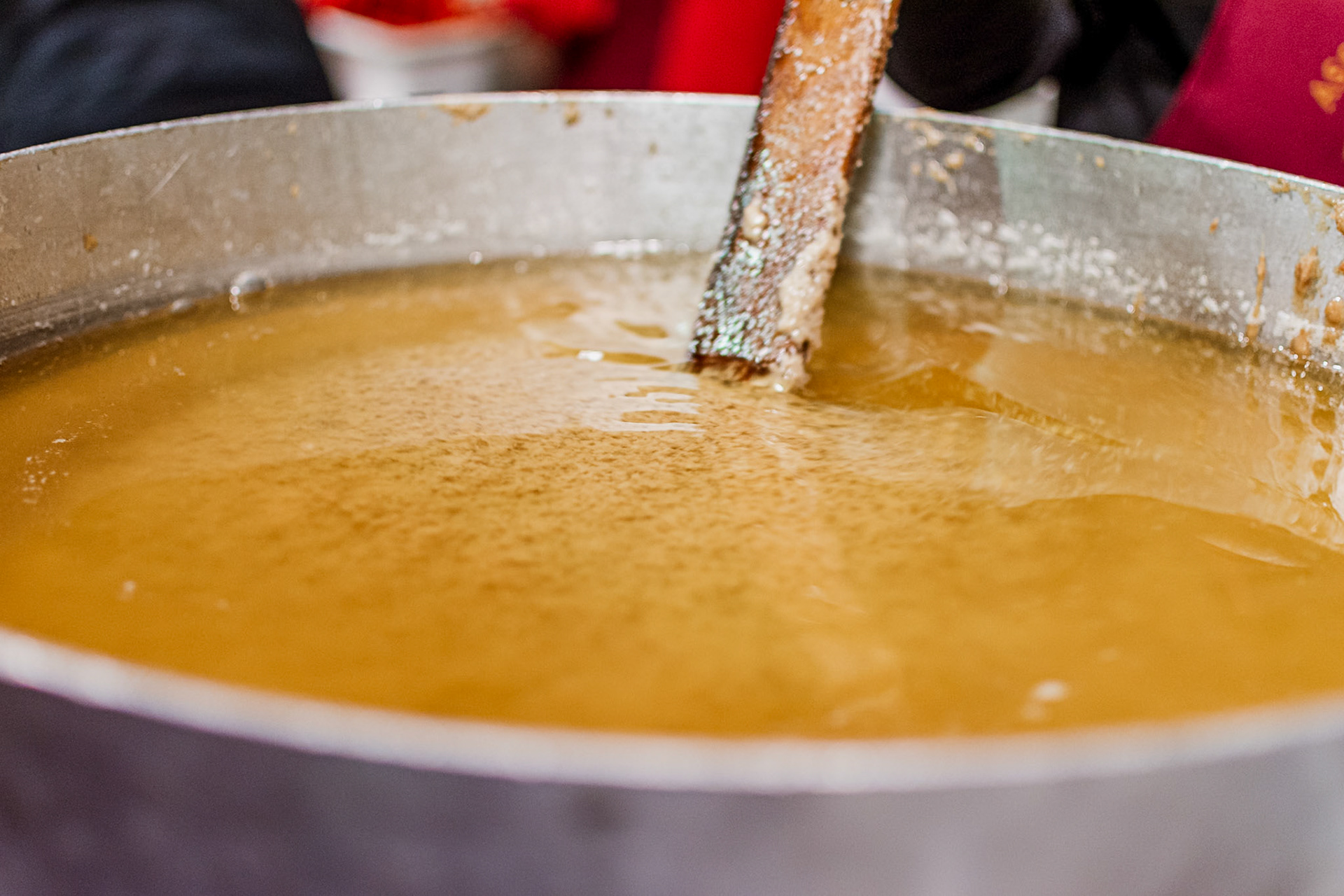 THE "BAGNA CAUDA"