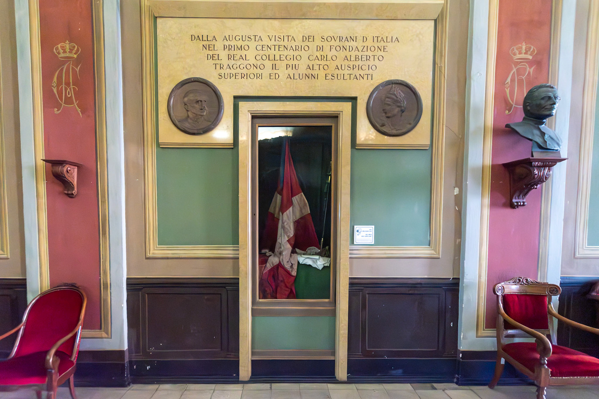 The Royal Carlo Alberto College - commemoration for the 100th birthday with donations by the king.