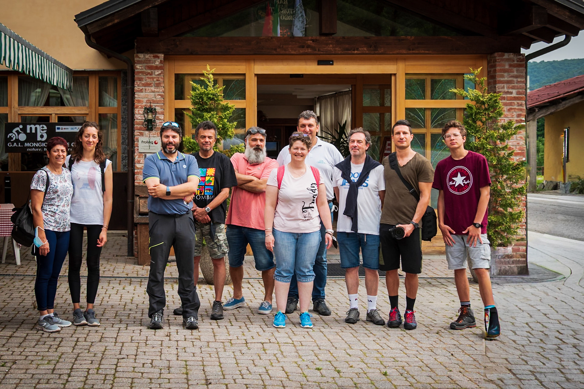 L'Hotel Commercio a Roccaforte e la spedizione.