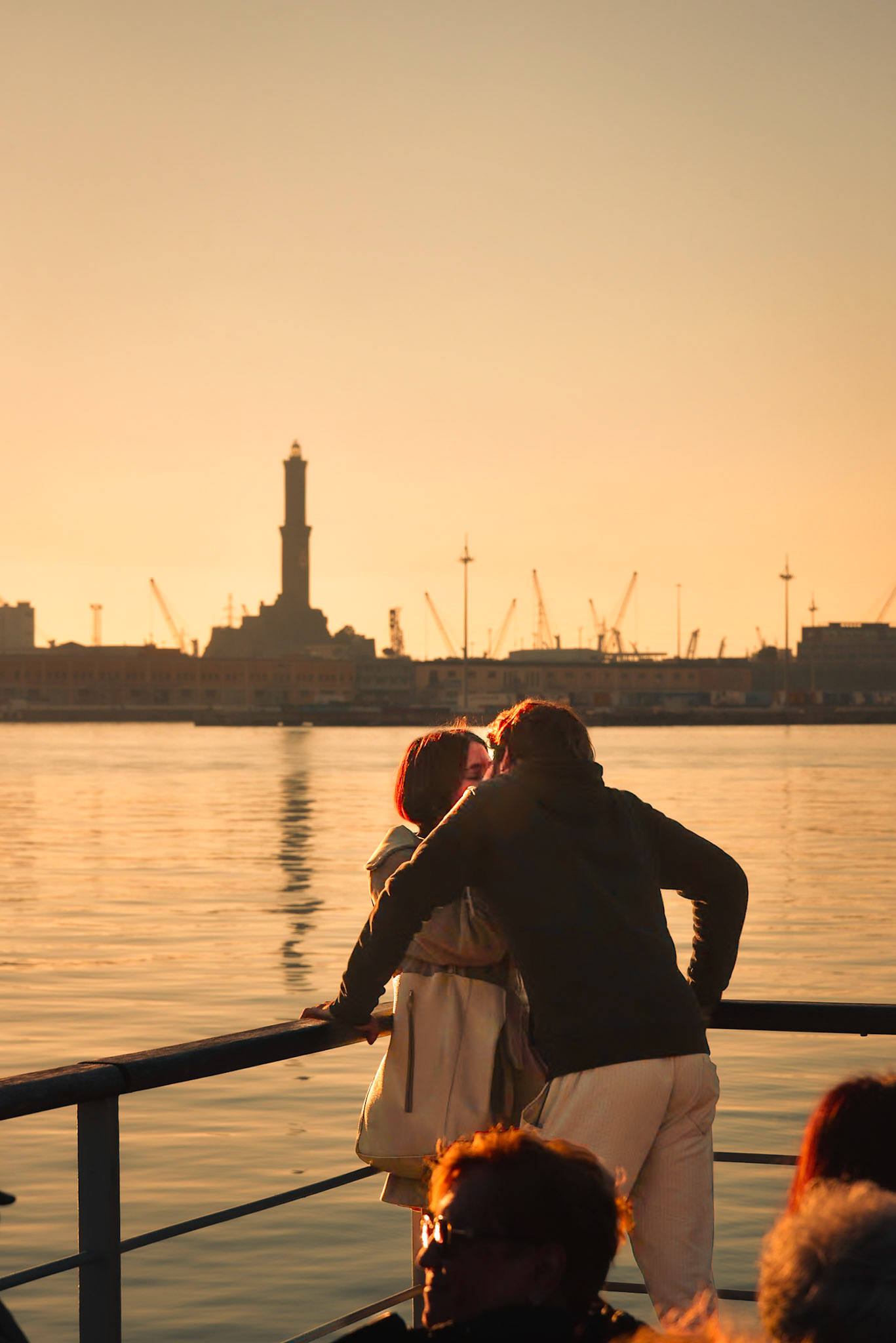 Kissing in Genoa