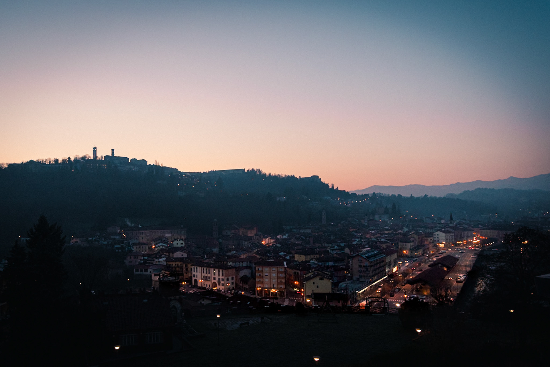 CARRU' FIERA DEL BUE GRASSO 2019 - Mondovì at dawn.