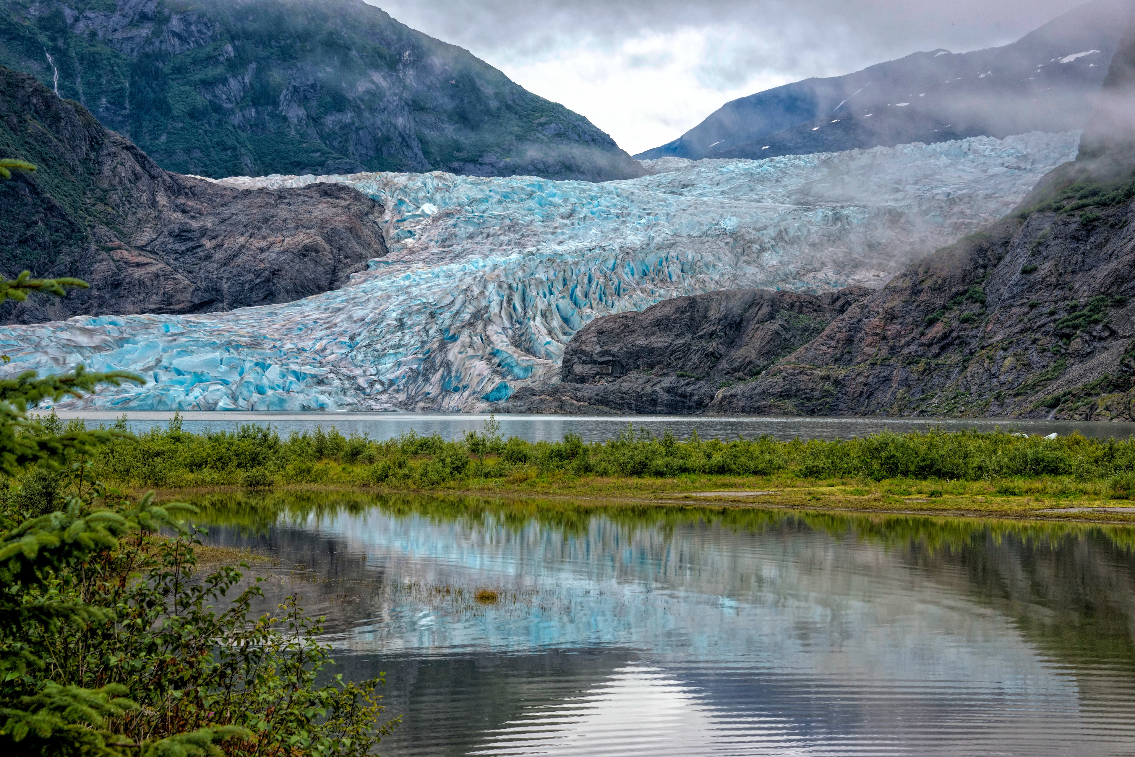 Mendenhall glacier-Alaska