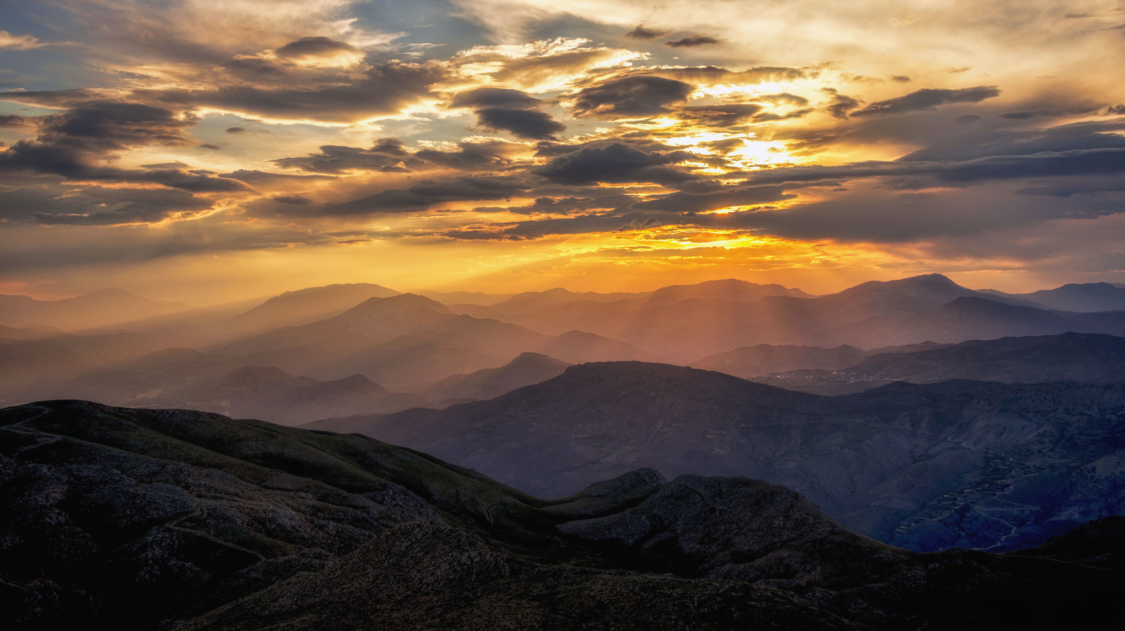 Sunset at Nemrut mountain-Turkiye