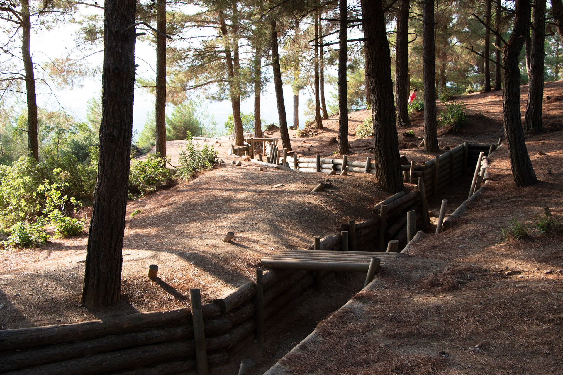 Conkbayırı'nda bulunan, metrelerce uzunlukta siperlerin bir bölümü.

Conkbayırı, Çanakkale Savaşları'nda İtilaf Devletleri için Gelibolu Yarımadası'nın en önemli bölgelerinden birini oluşturmuştur. Mustafa Kemal'in "ben size taarruzu emretmiyorum, ölmeyi emrediyorum" emri, Conkbayırı savunması sırasında verilmiştir.