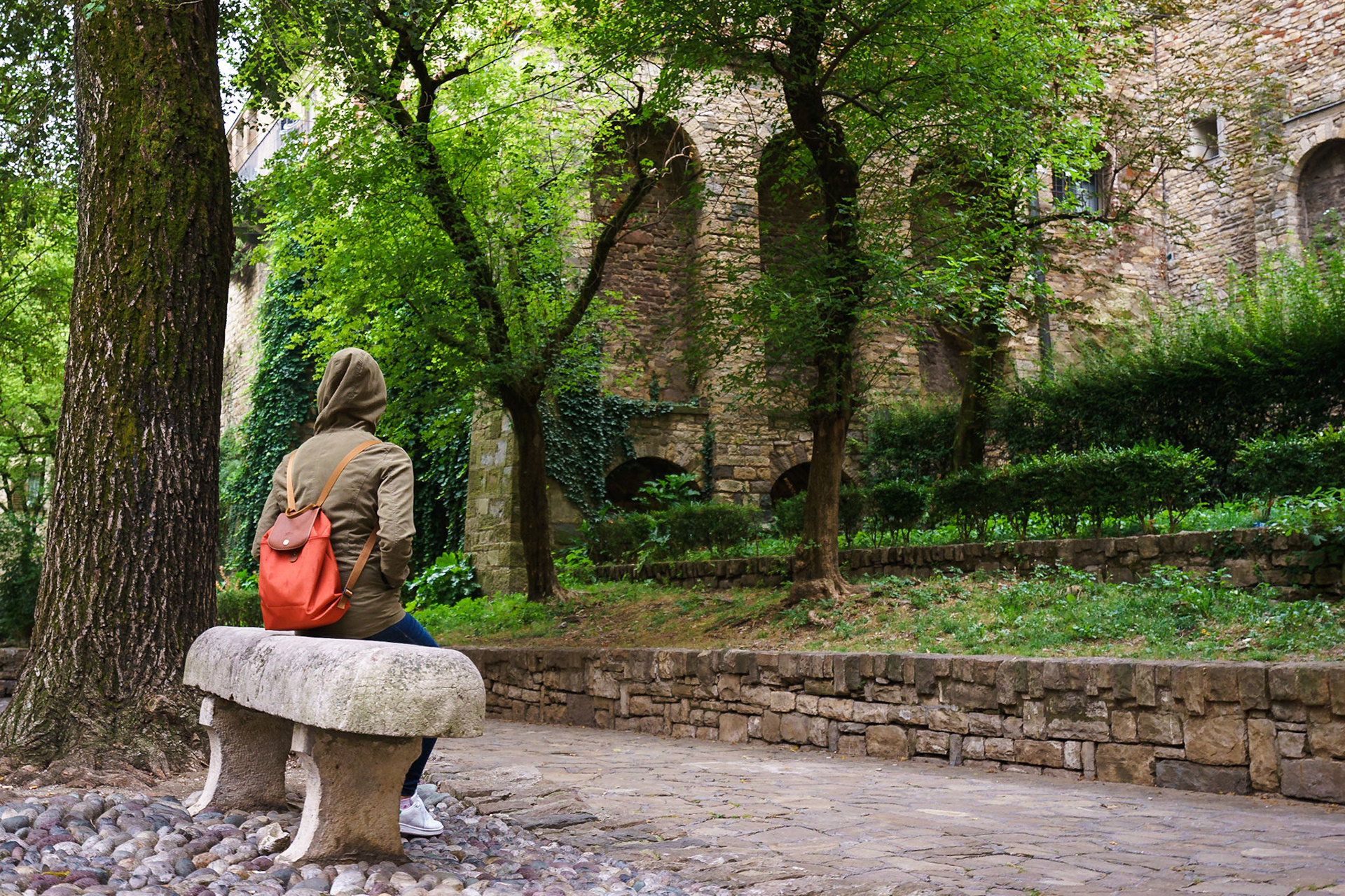 Bergamo'nun üst şehir bölgesi, Orta Çağ yapısını son derece itinayla korumuş. Bazı yerlerinde, gerçek anlamıyla zamanda yolculuk yapmış gibi hissetmek mümkün.