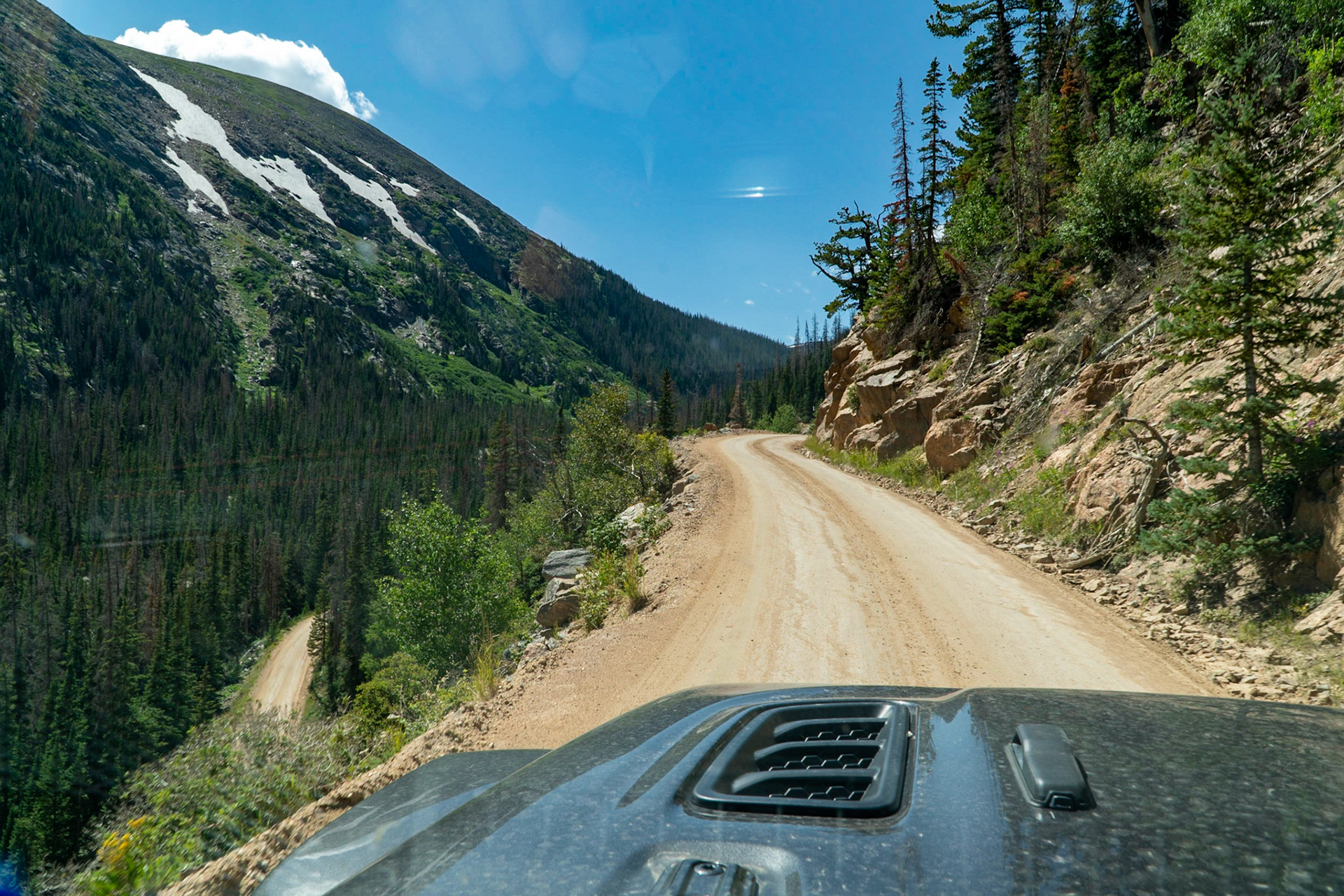 Some pretty steep dropoffs as we jeep thru RMNP