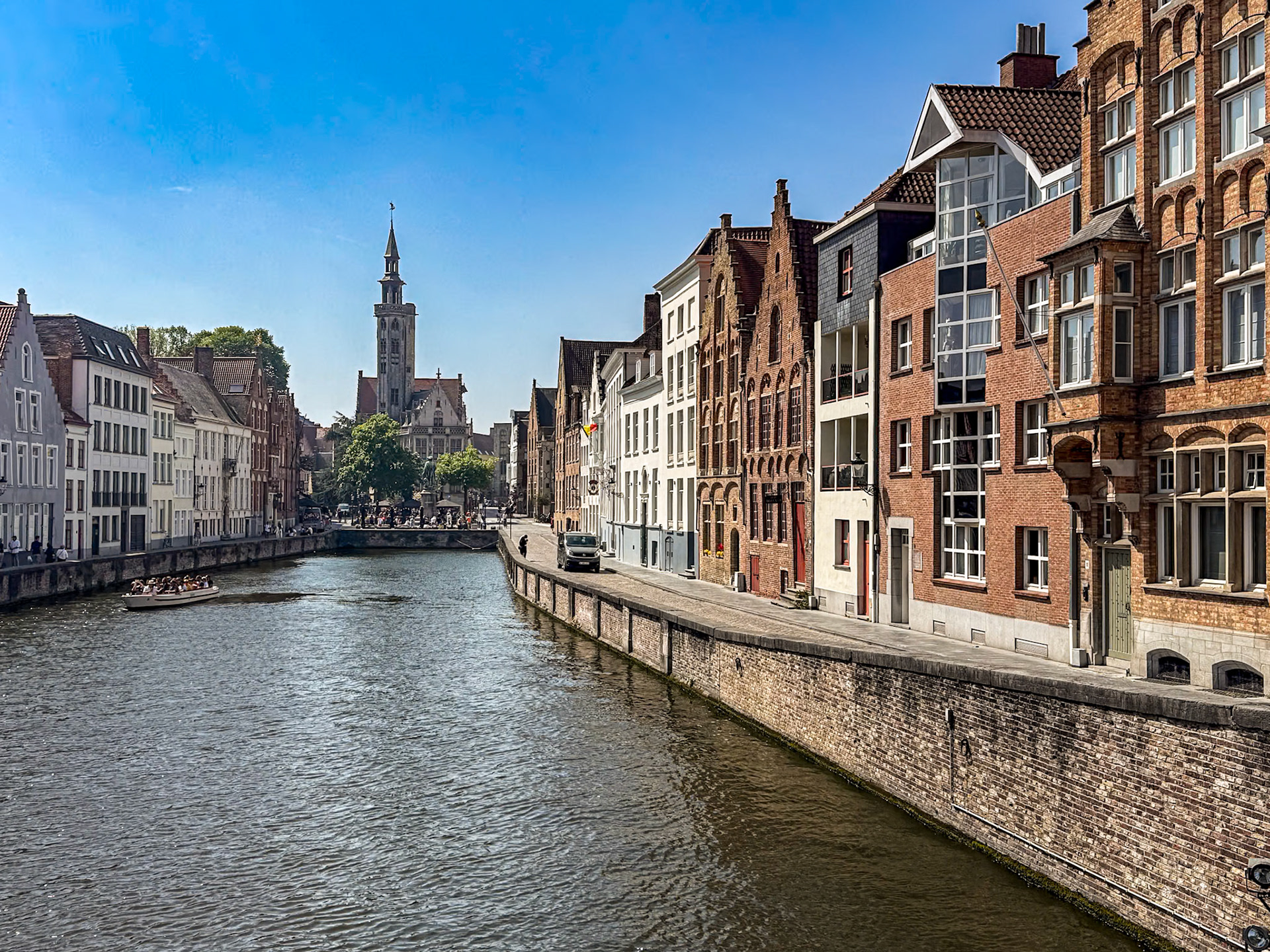 Along the Context walking tour