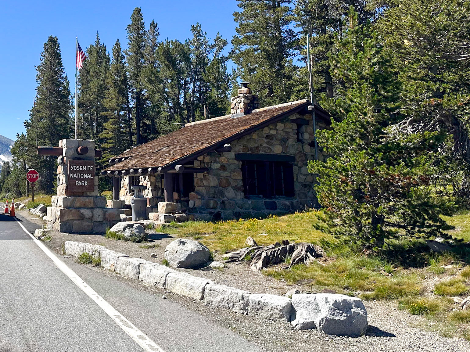 Yosemite NP Entrance