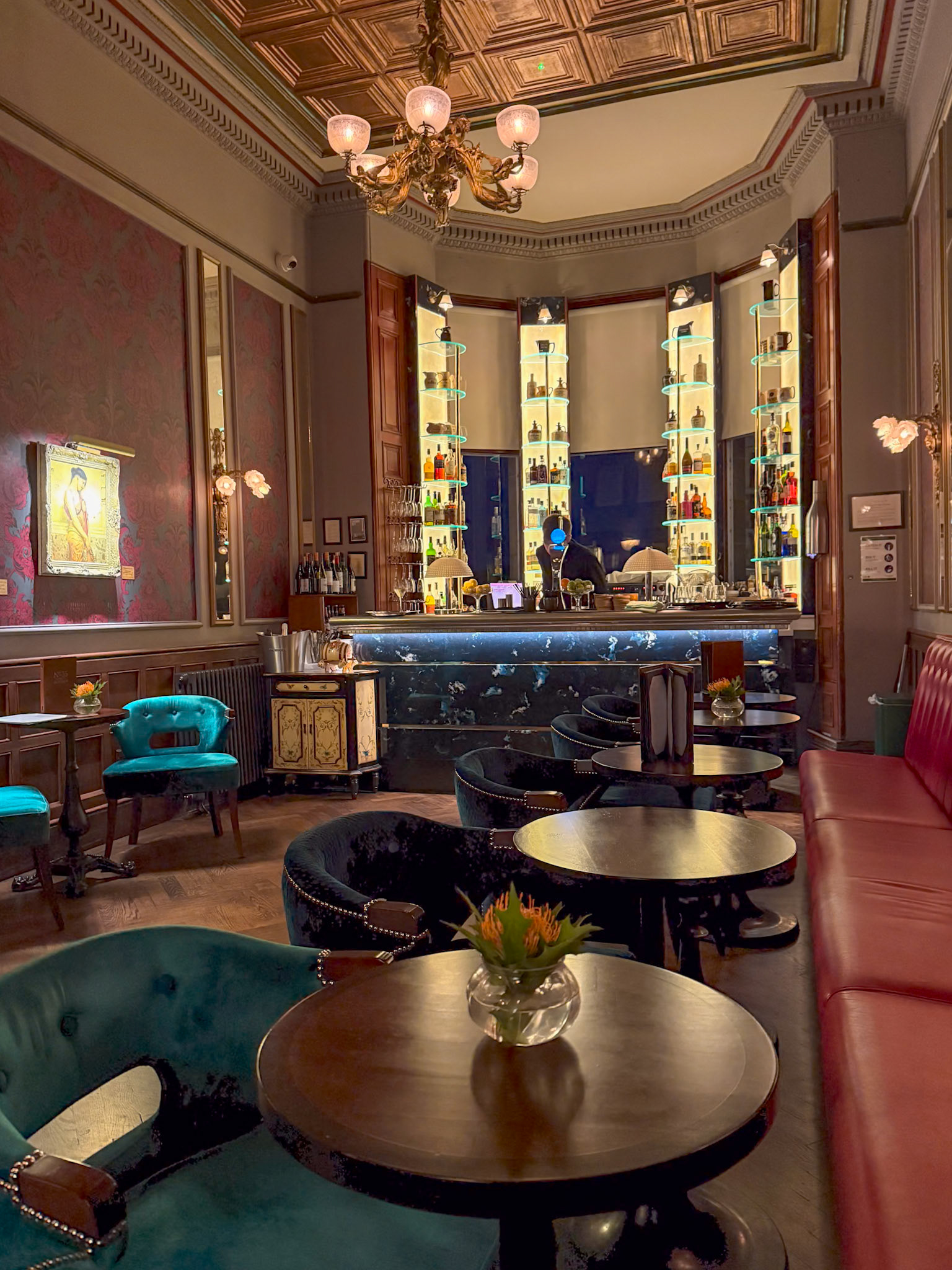 Bonham hotel bar for after dinner drinks