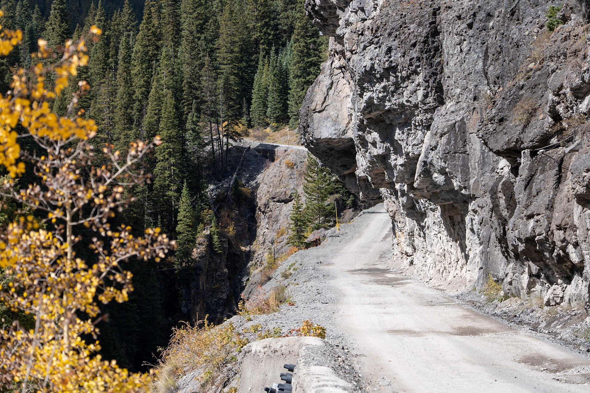 Steep dropoffs and overhangs