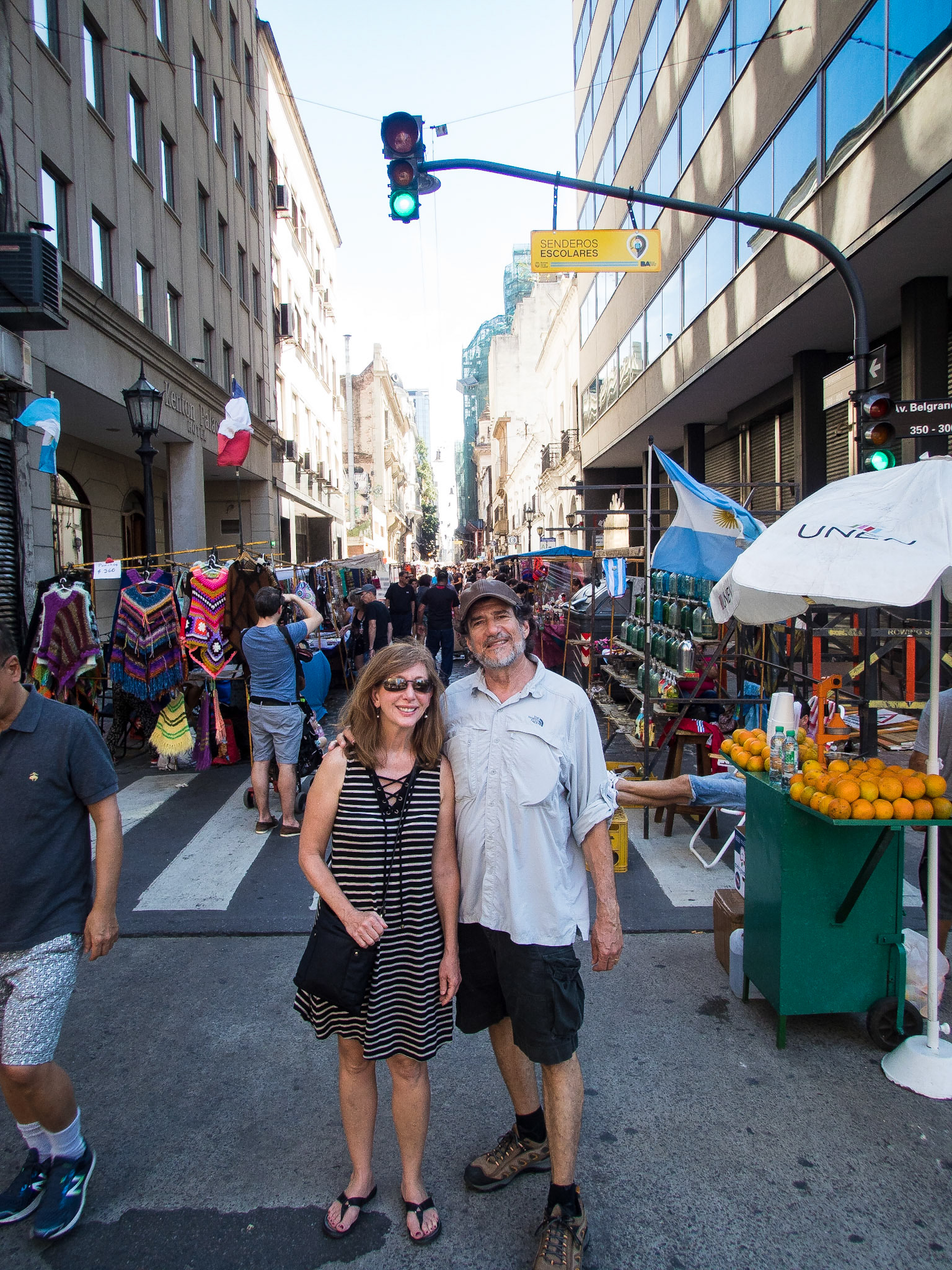 Sunday market in downtown Buenos Aires