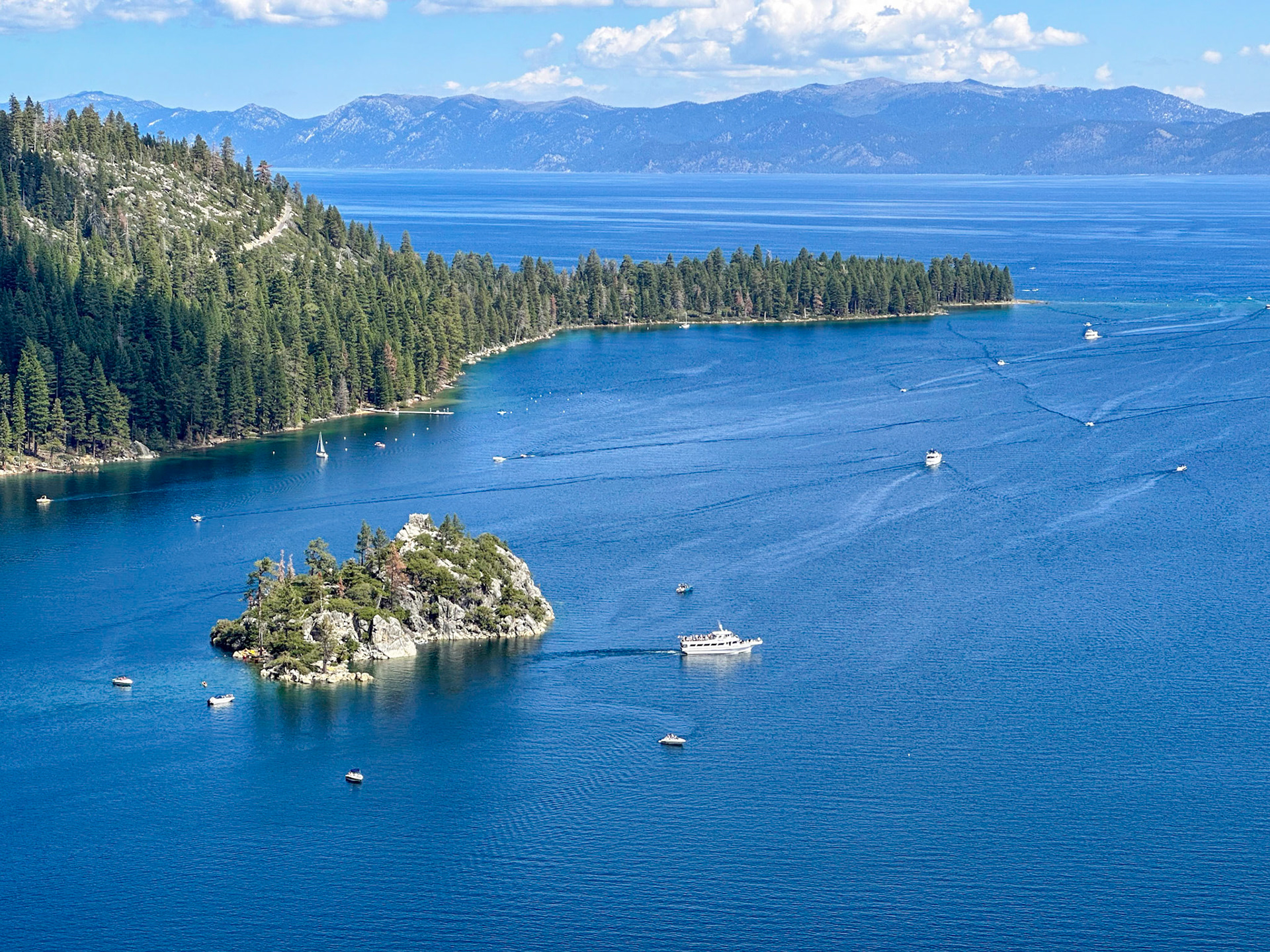 Emerald Bay State Park Overlook