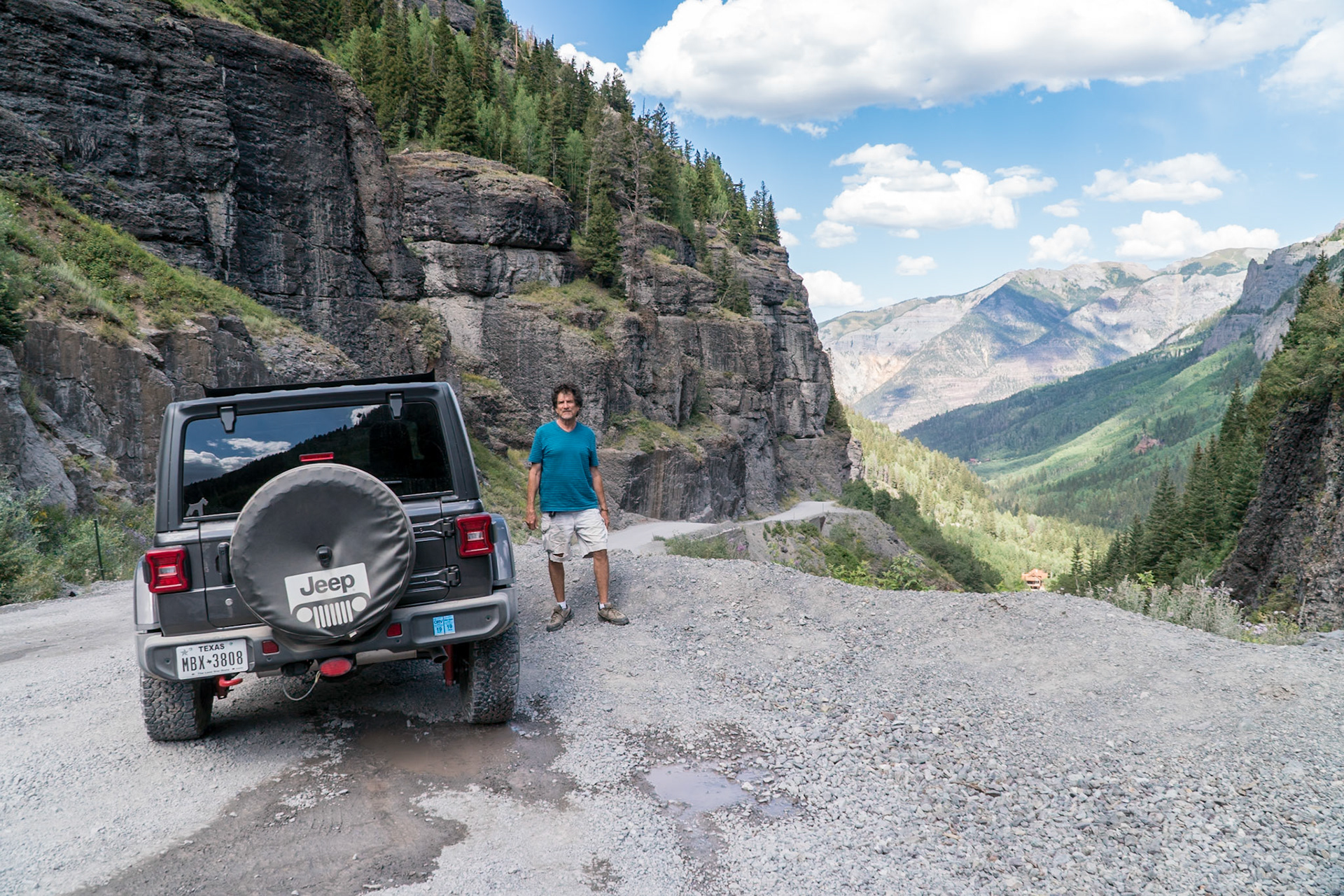 Scenic stop along Yankee Boy Trail