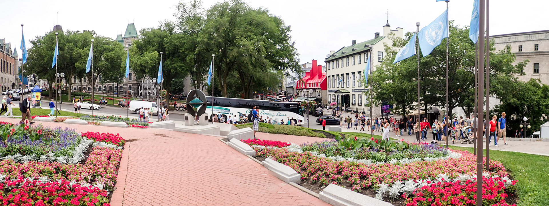 Place d' Armes, while waiting for our shuttle bus