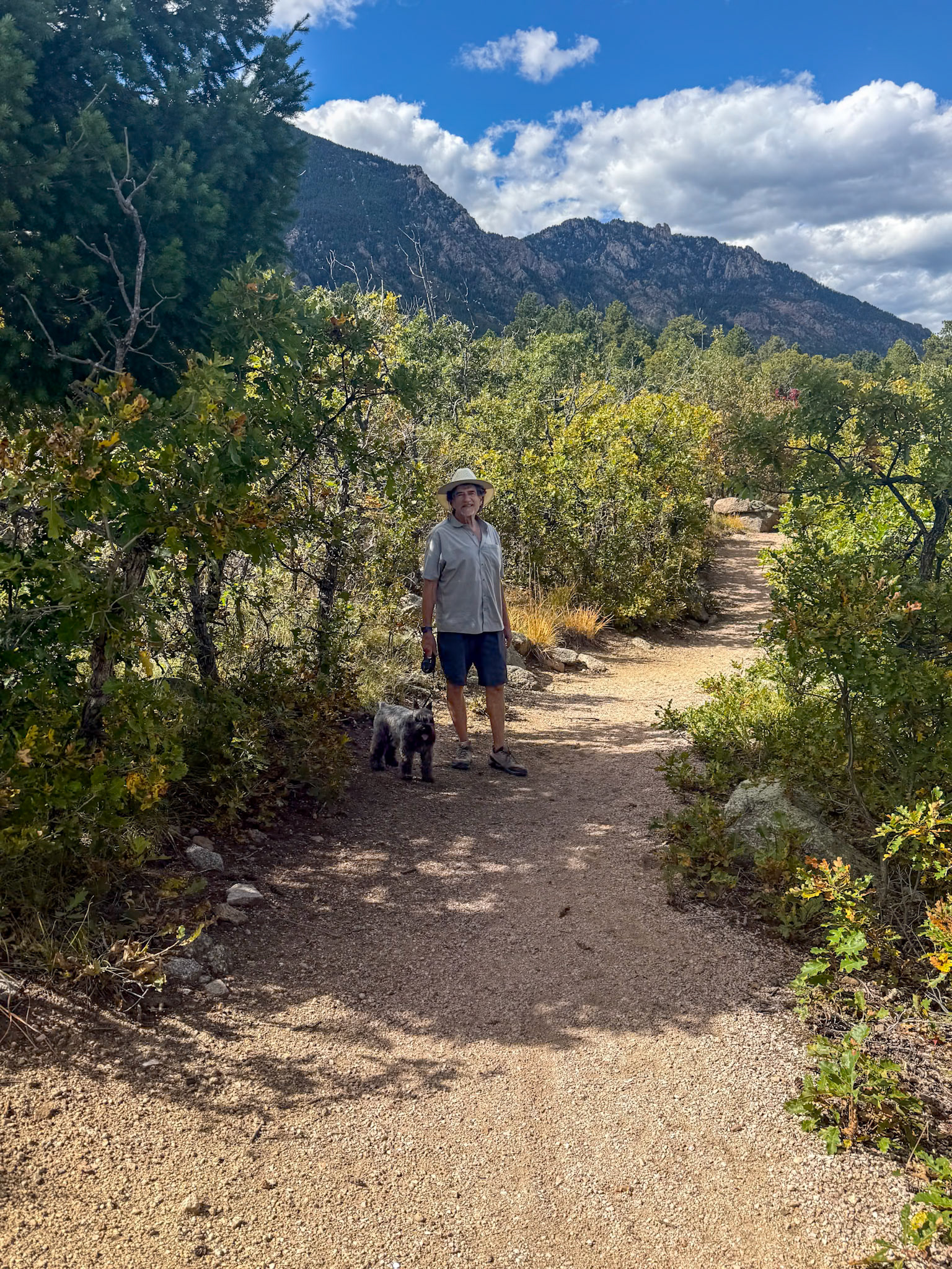 Hiking trail at Cheyenne SP