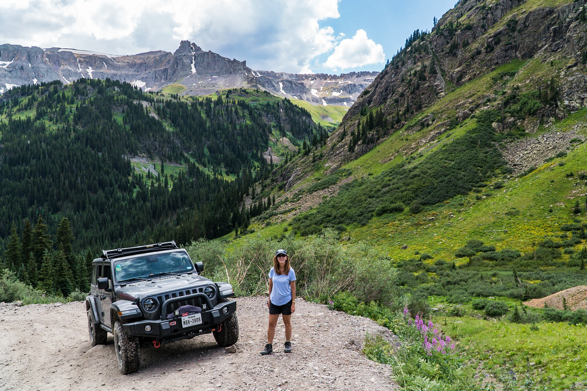 Scenic stop along Yankee Boy Trail