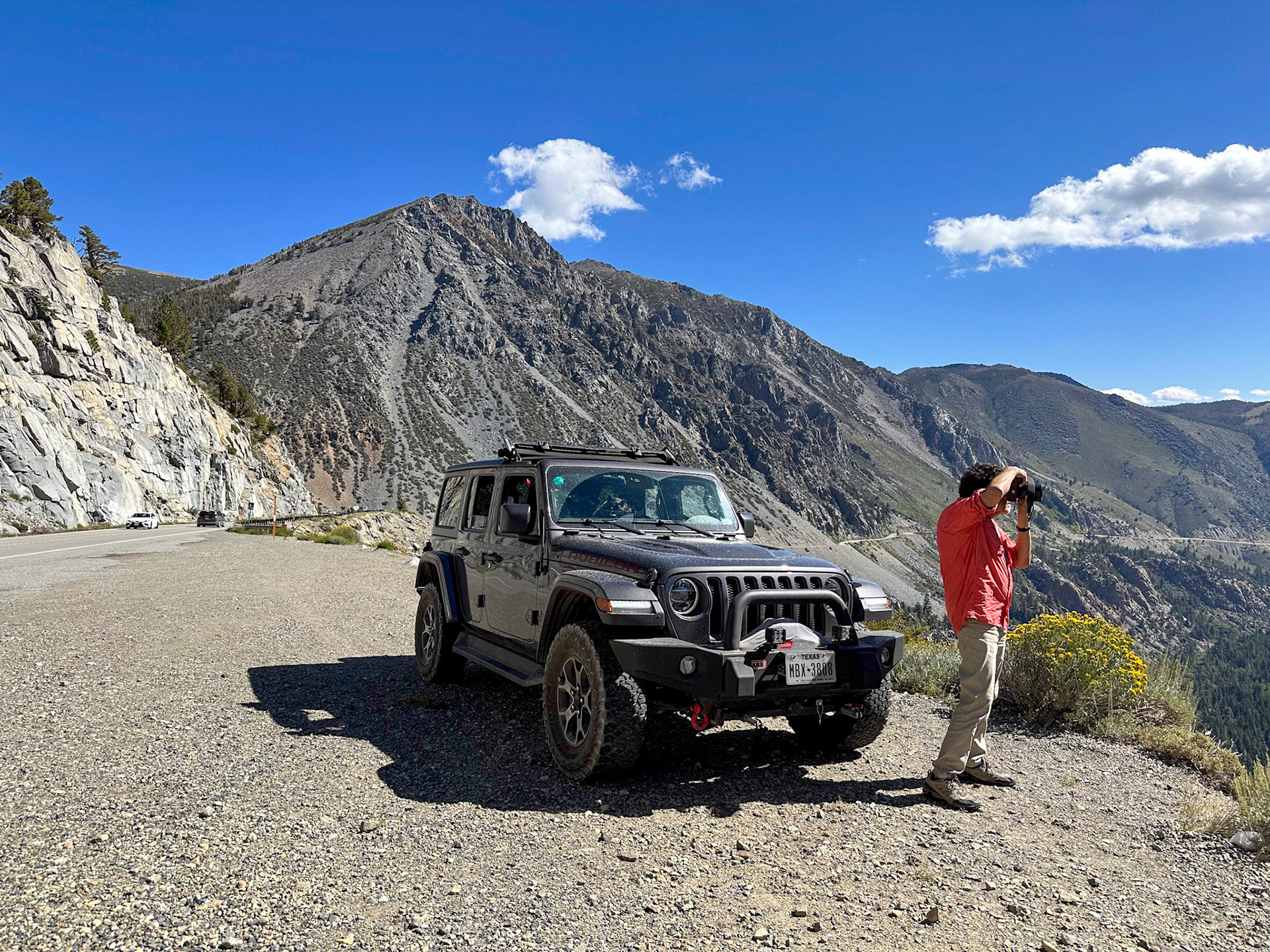 Tioga Pass Road in Yosemite NP
