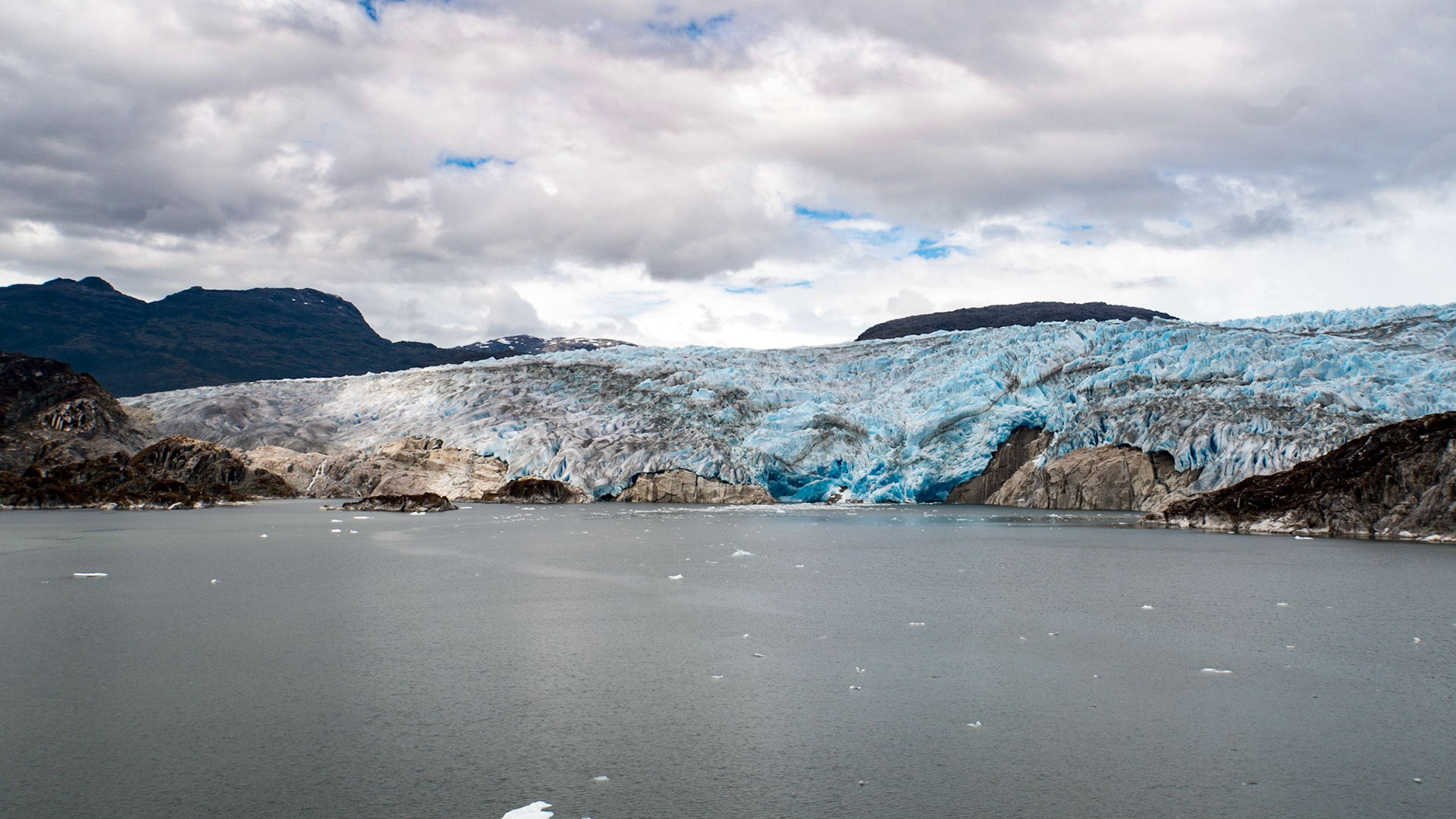 Tempanos Glacier