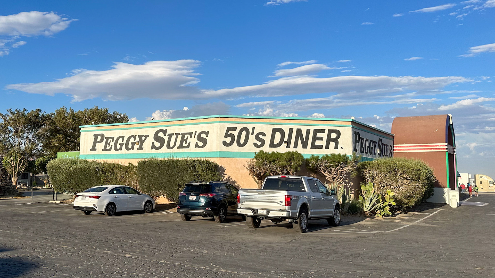 Famous 1954 diner in Barstow
