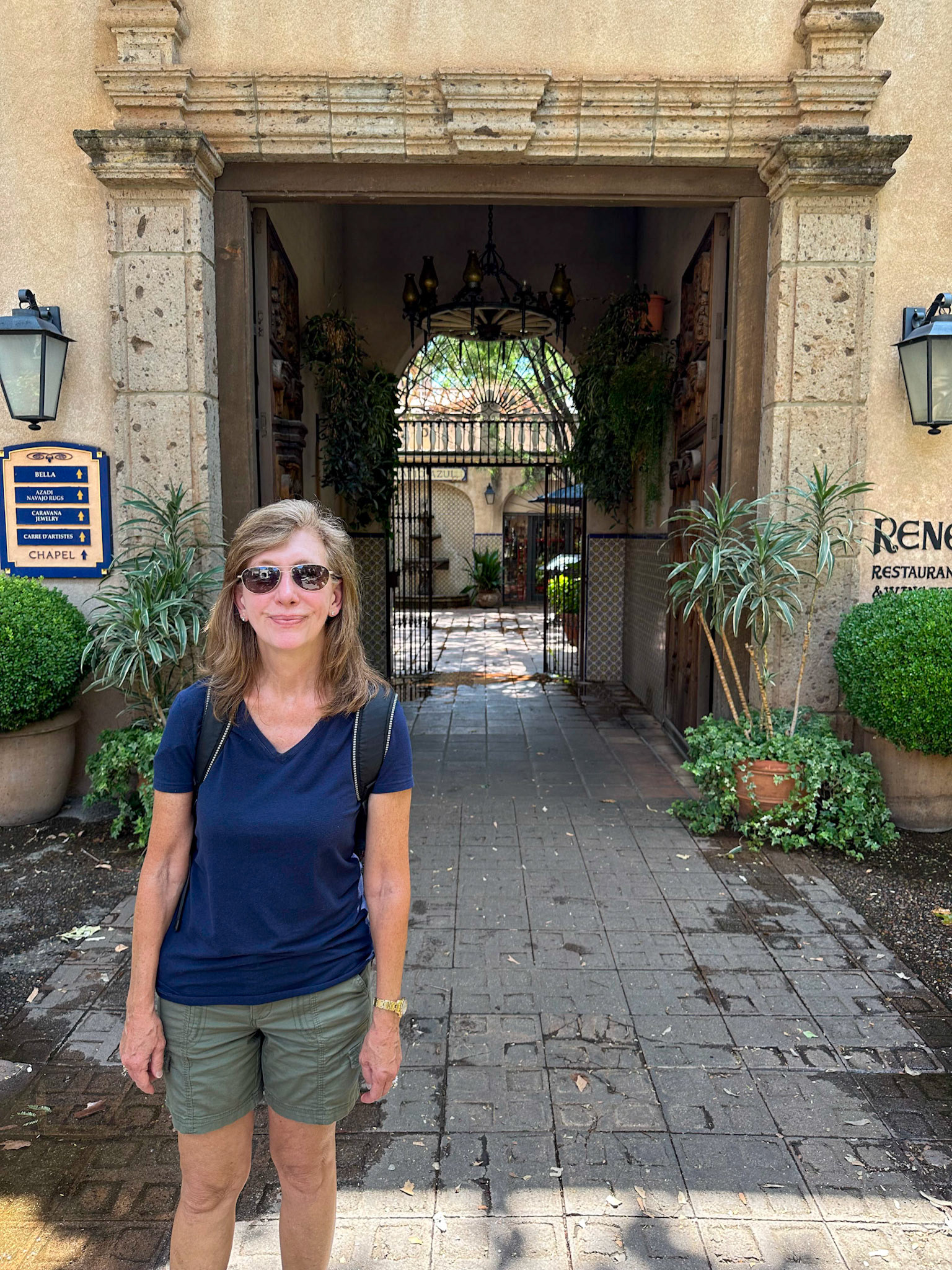 Shopping in Tlaquepaque