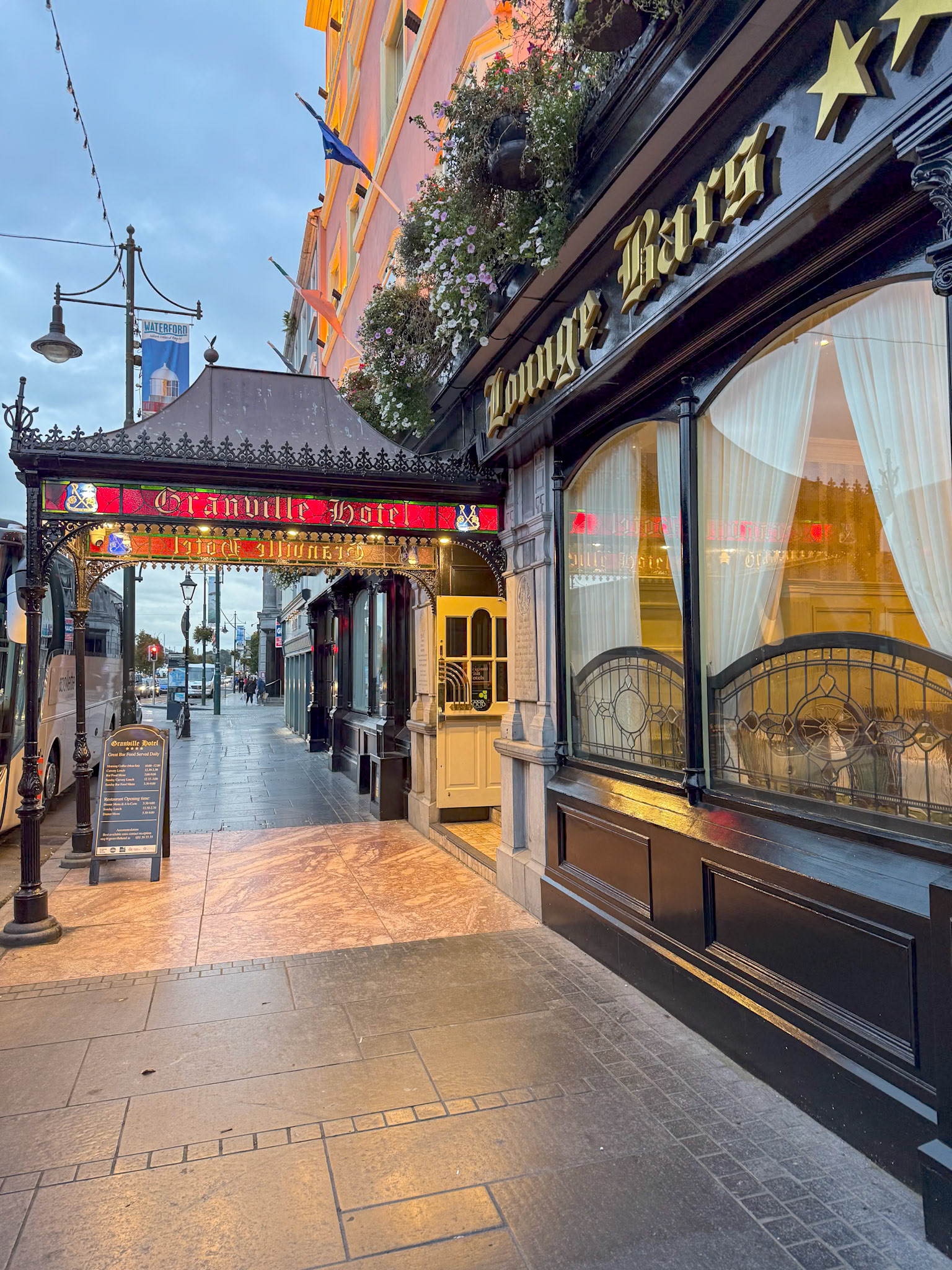 Granville Hotel in Waterford