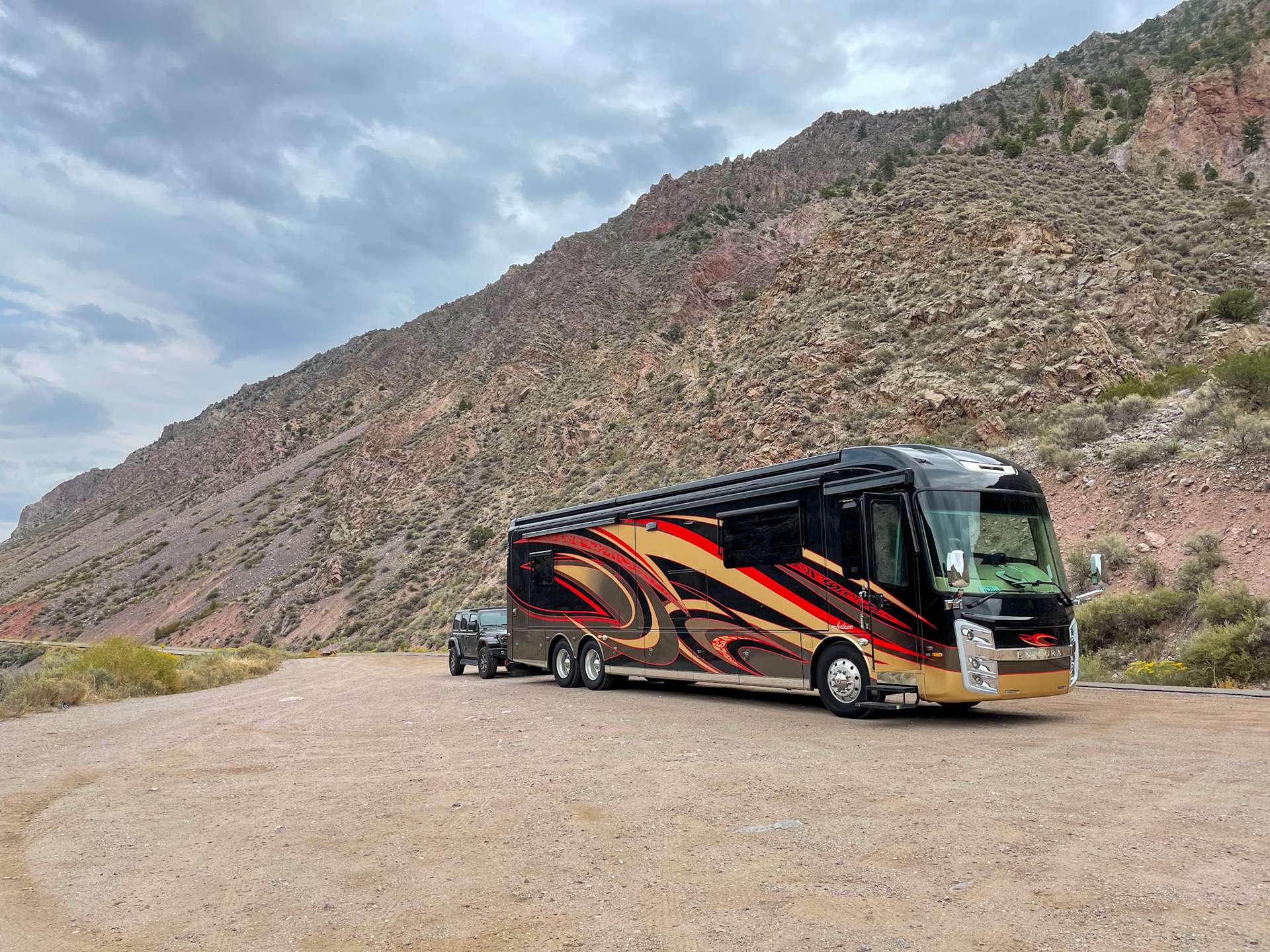 Roadside stop along the Rio Grande