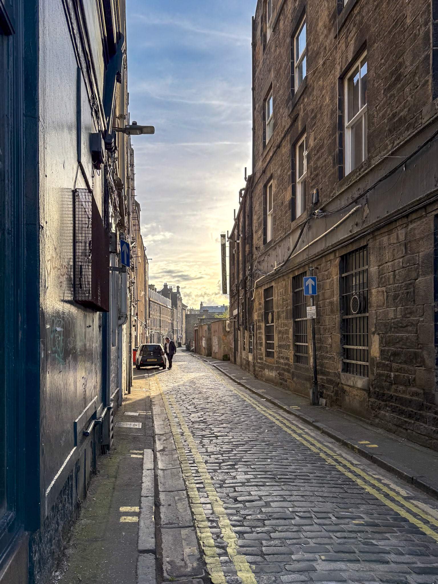 Alleyway in Edinburgh