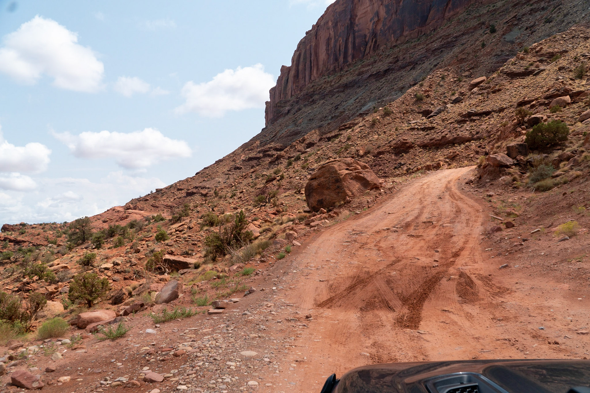 Driving to Gemini Bridges means climbing to the top of the canyon
