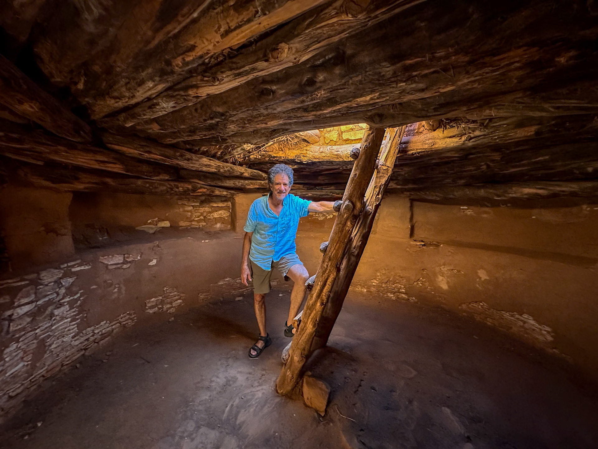 Kiva at Edge of Cedars State Park