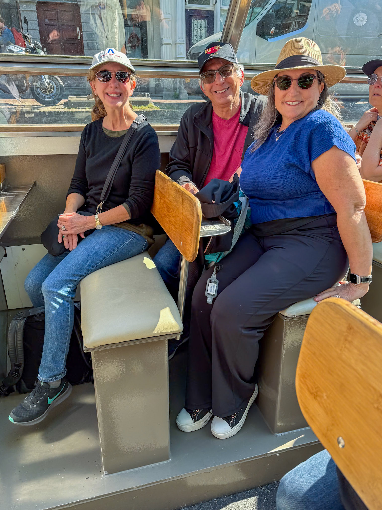Delft canal cruise